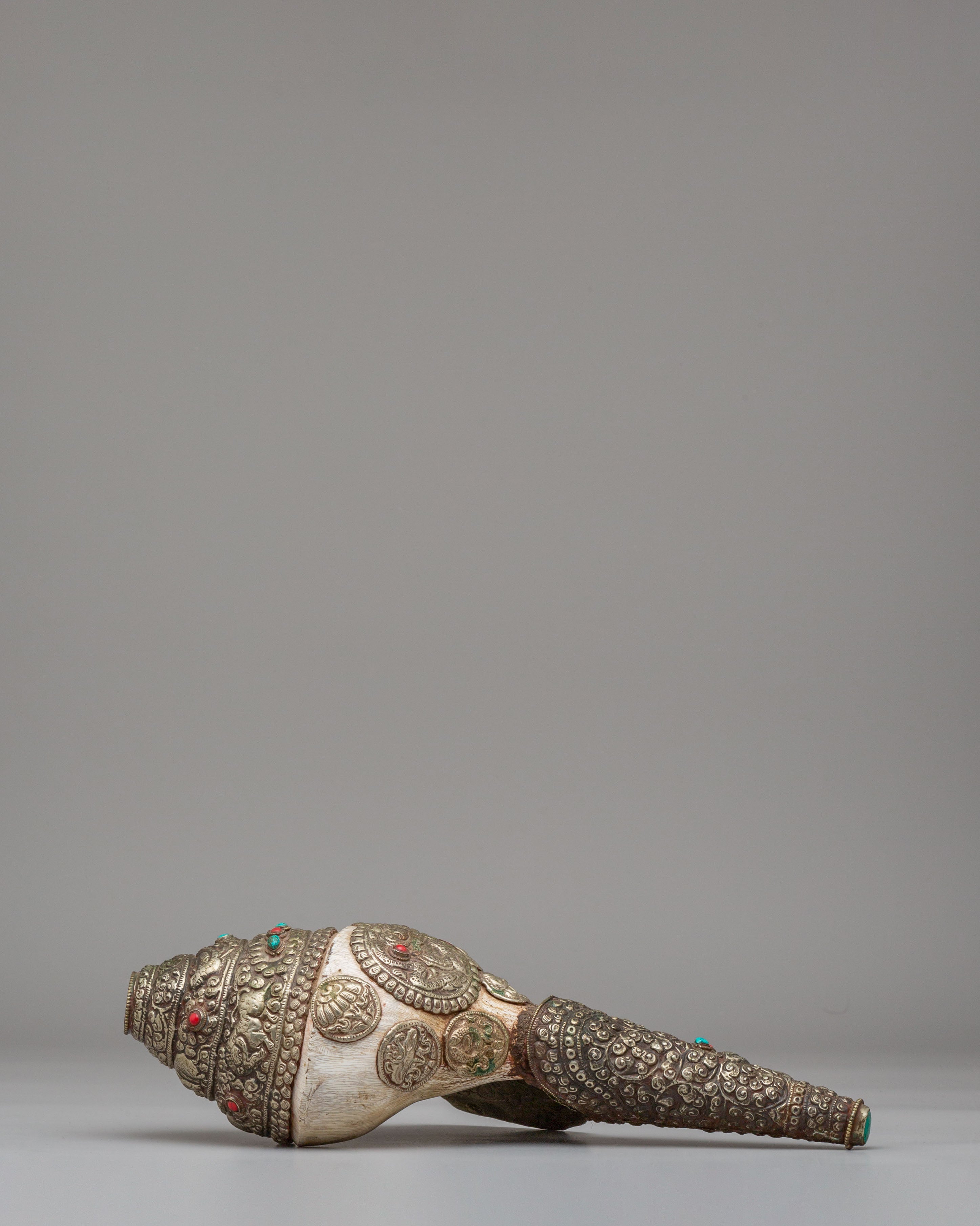 Himalayan Conch Shell | Buddhist Altar Decor