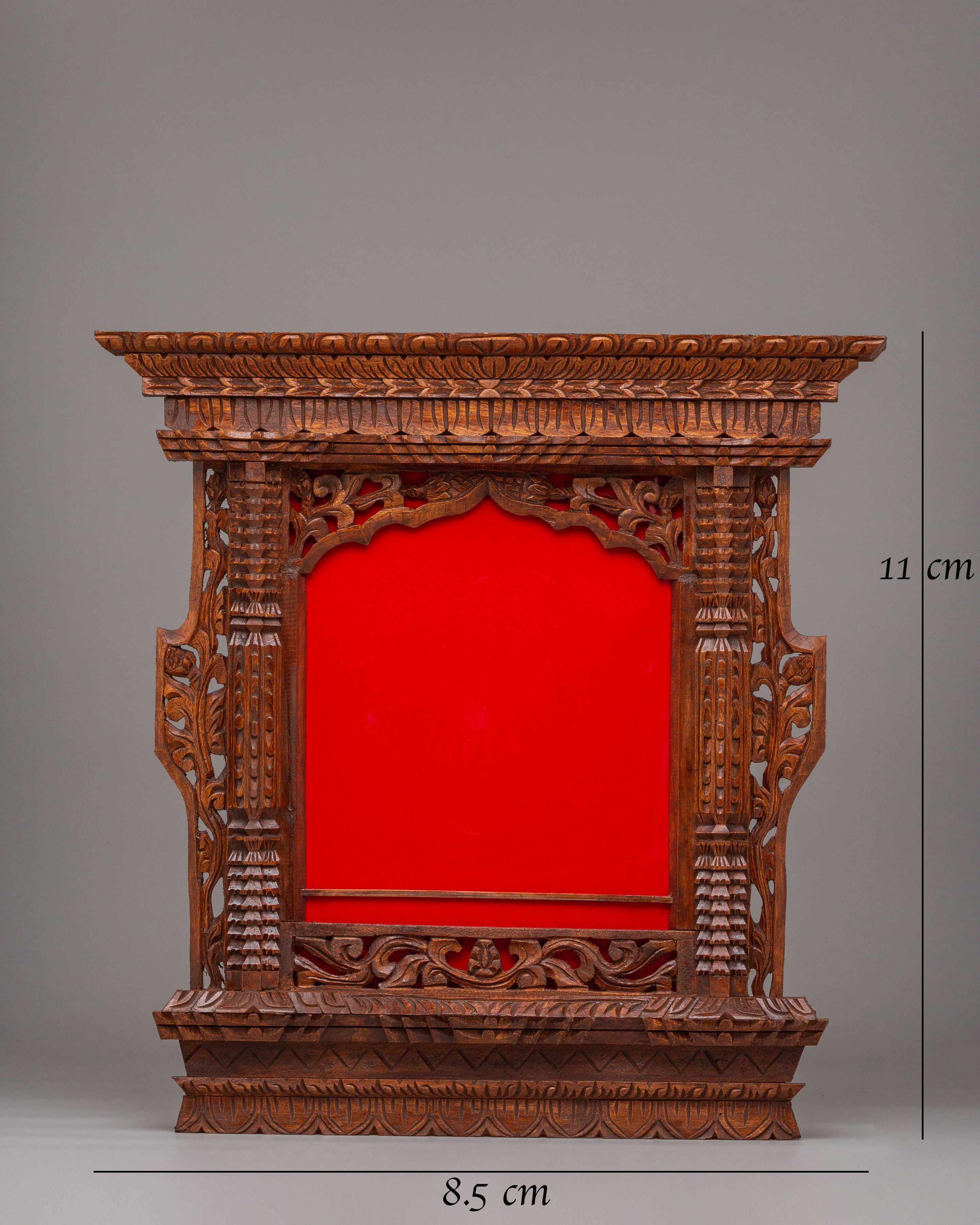 Traditional Photo Frame | Elegant Wooden Frame for Home Decor