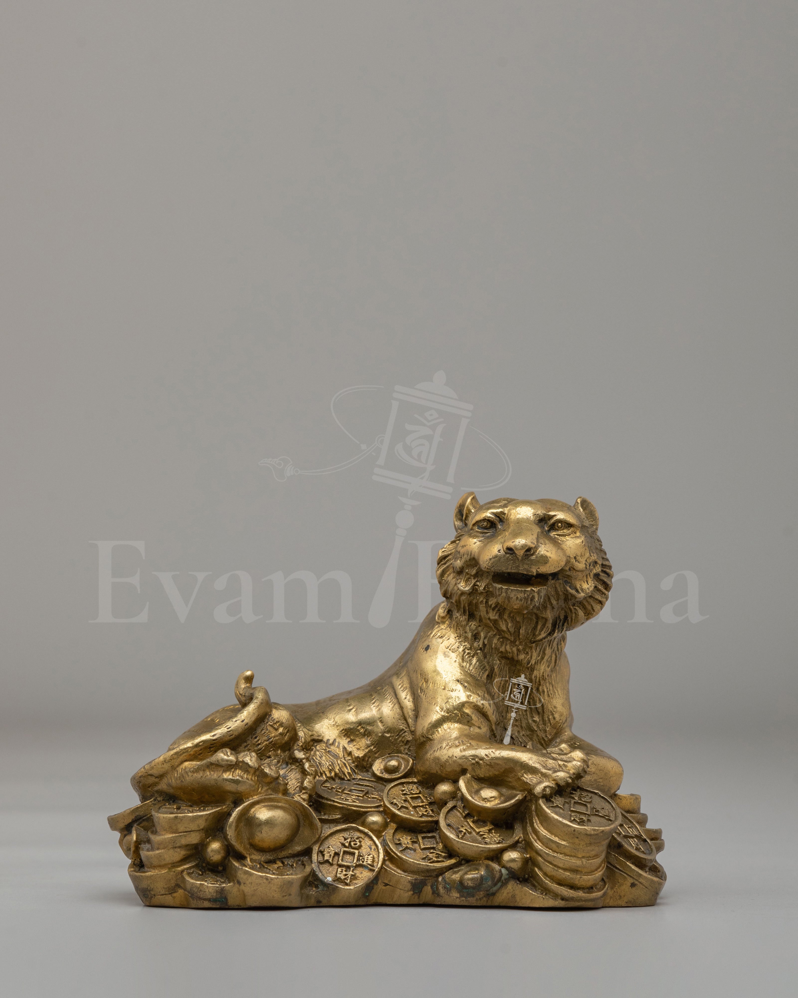 Decorative Lion Sculpture 