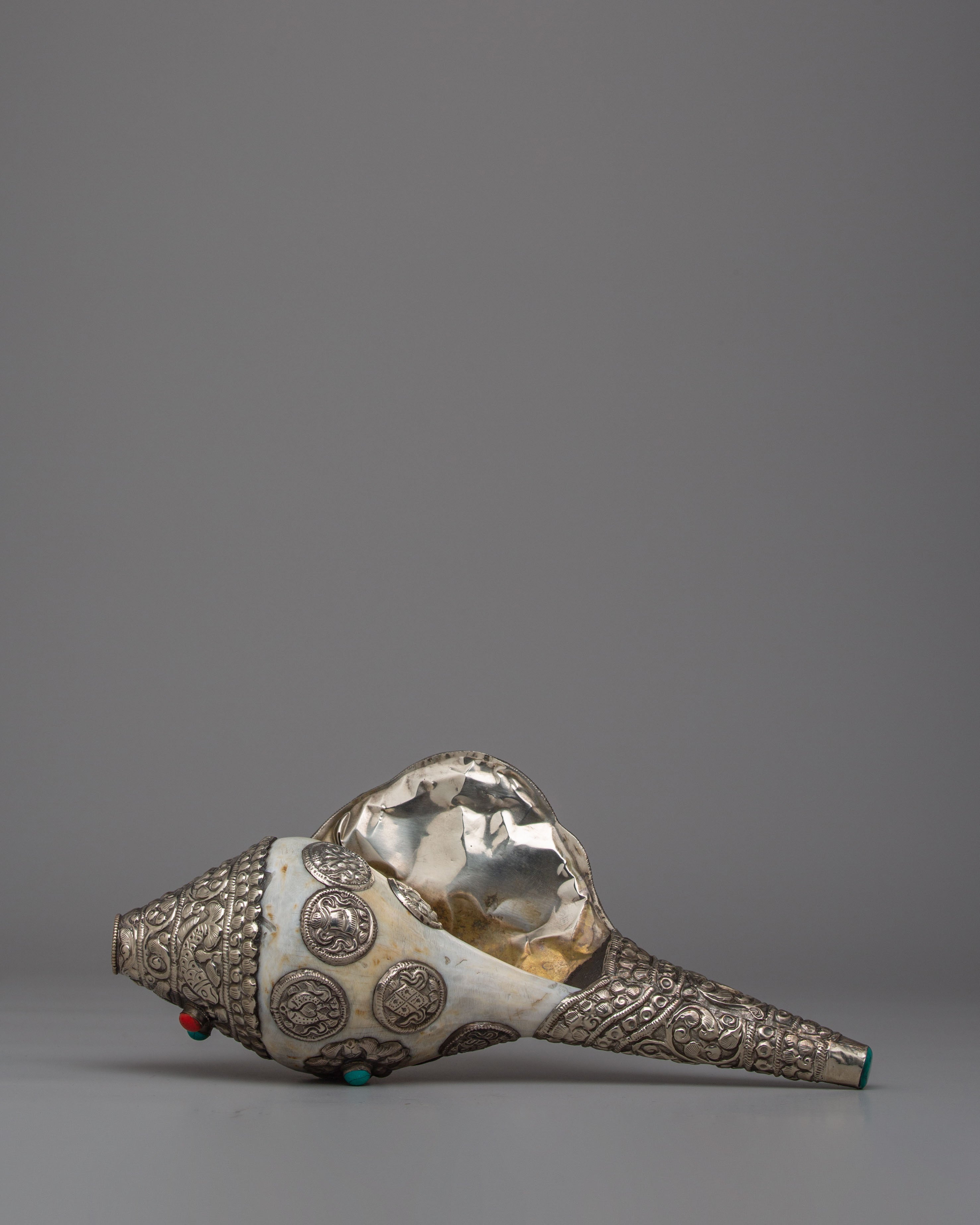 Handcrafted Ritual Conch Shell for Ceremonies | Ritual Conch Shell for Shrine Use