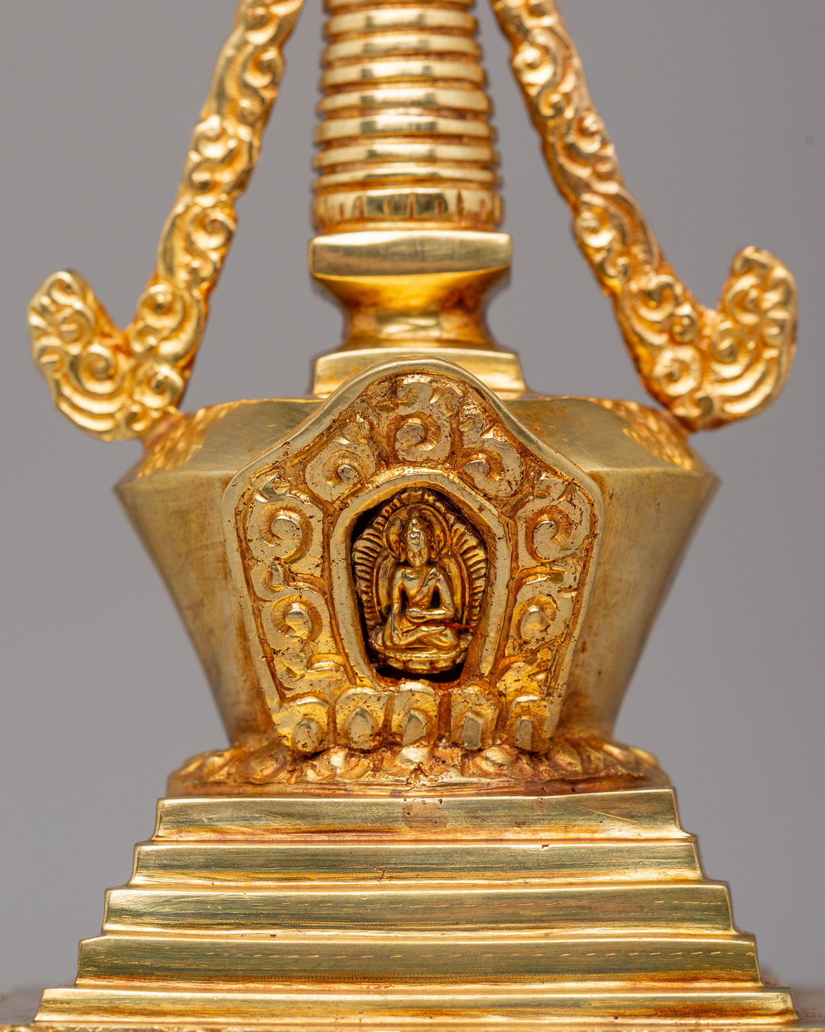 Buddhist Enlightenment Chorten | Symbol of Spiritual Awakening