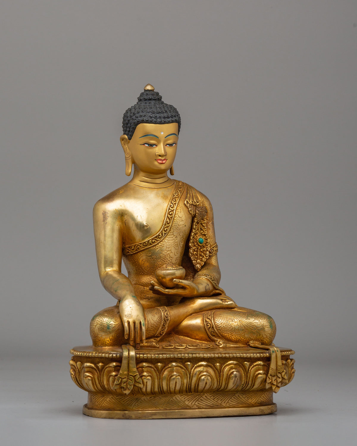 Tathagata Shakyamuni Buddha Statue | Gold Plated Buddhist Sculpture