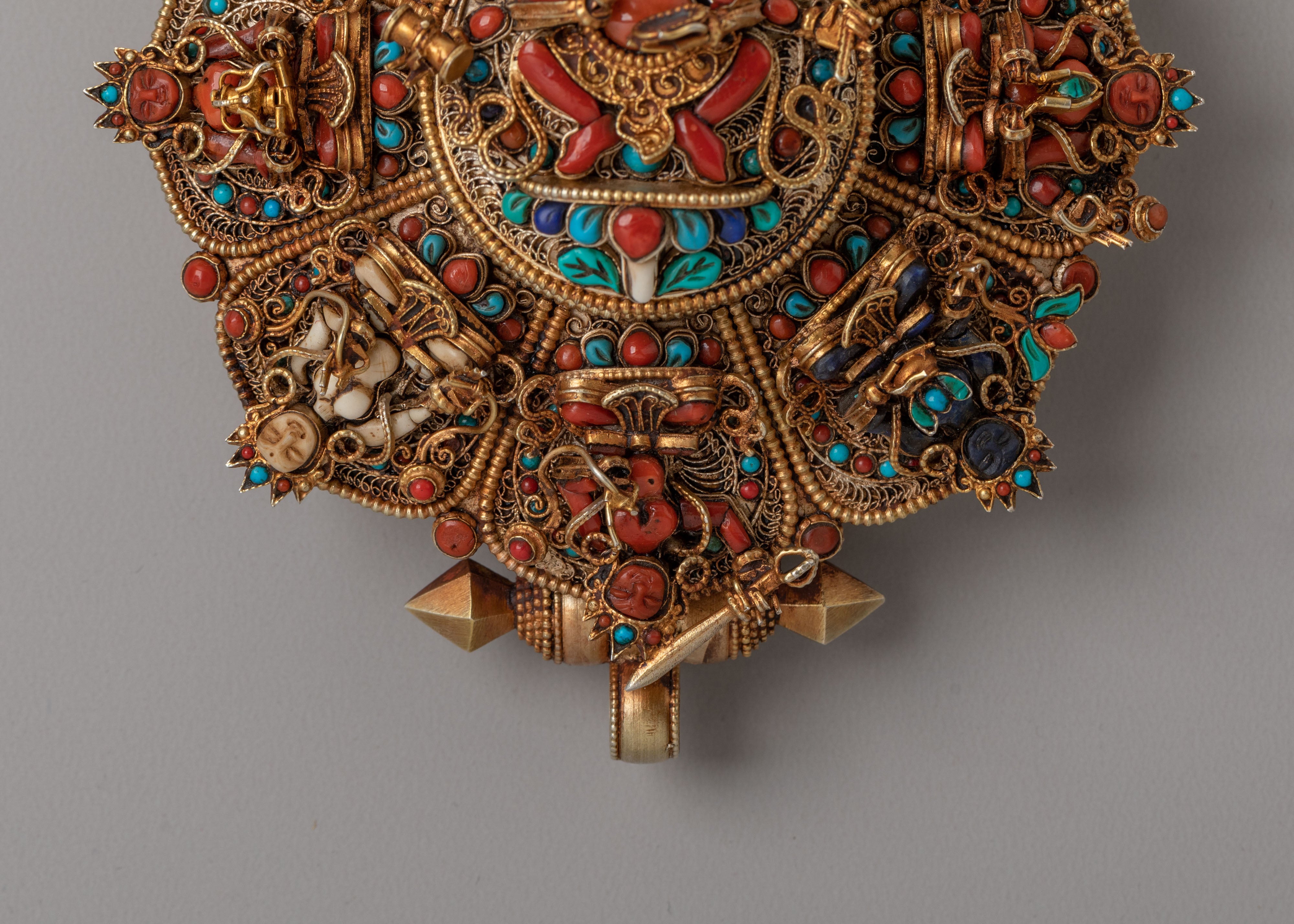 Ghau Box Locket with Deities | Traditional Tibetan Art
