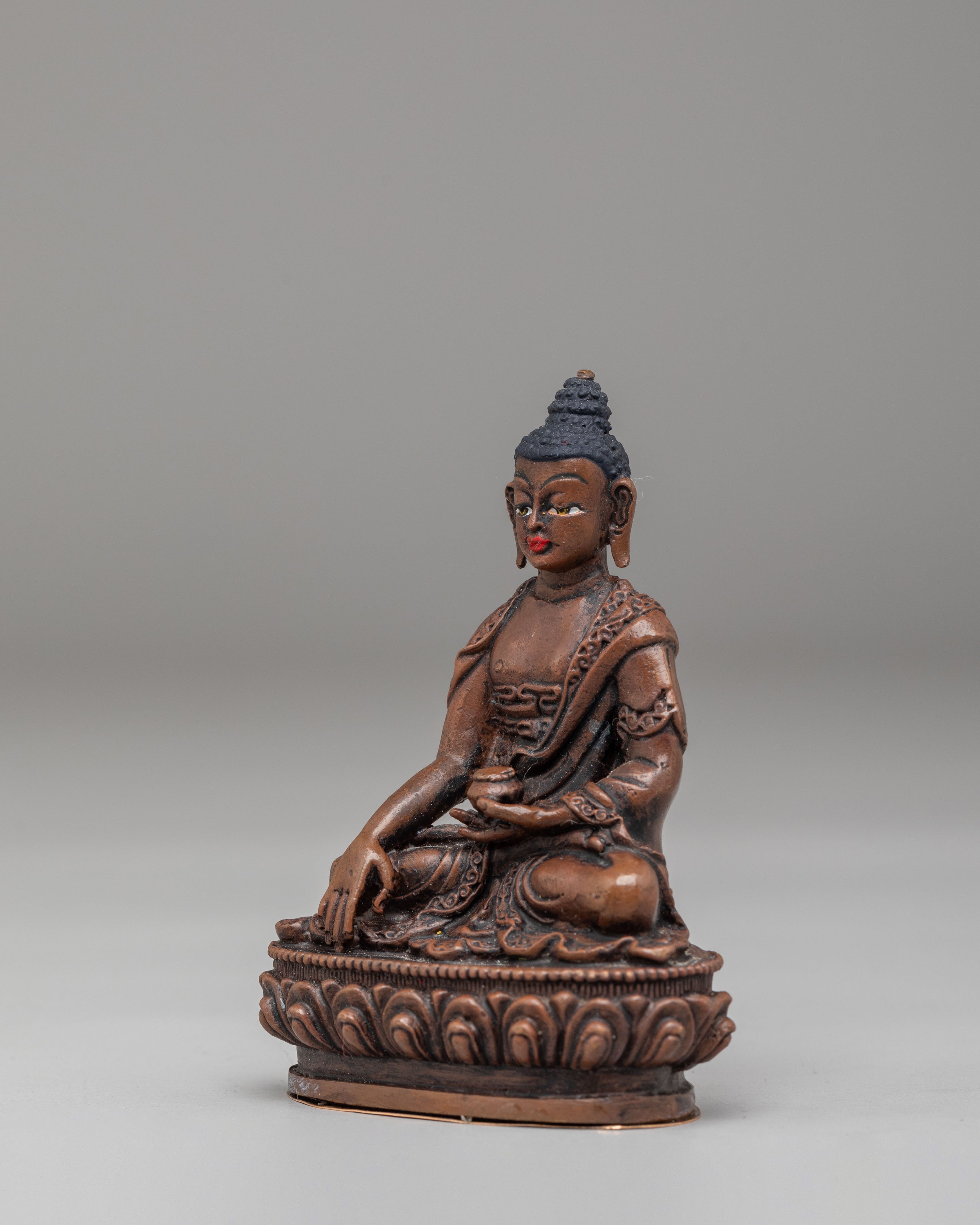 Spiritual Himalayan Shakyamuni Buddha Statue | Machine-Made Copper Sculpture