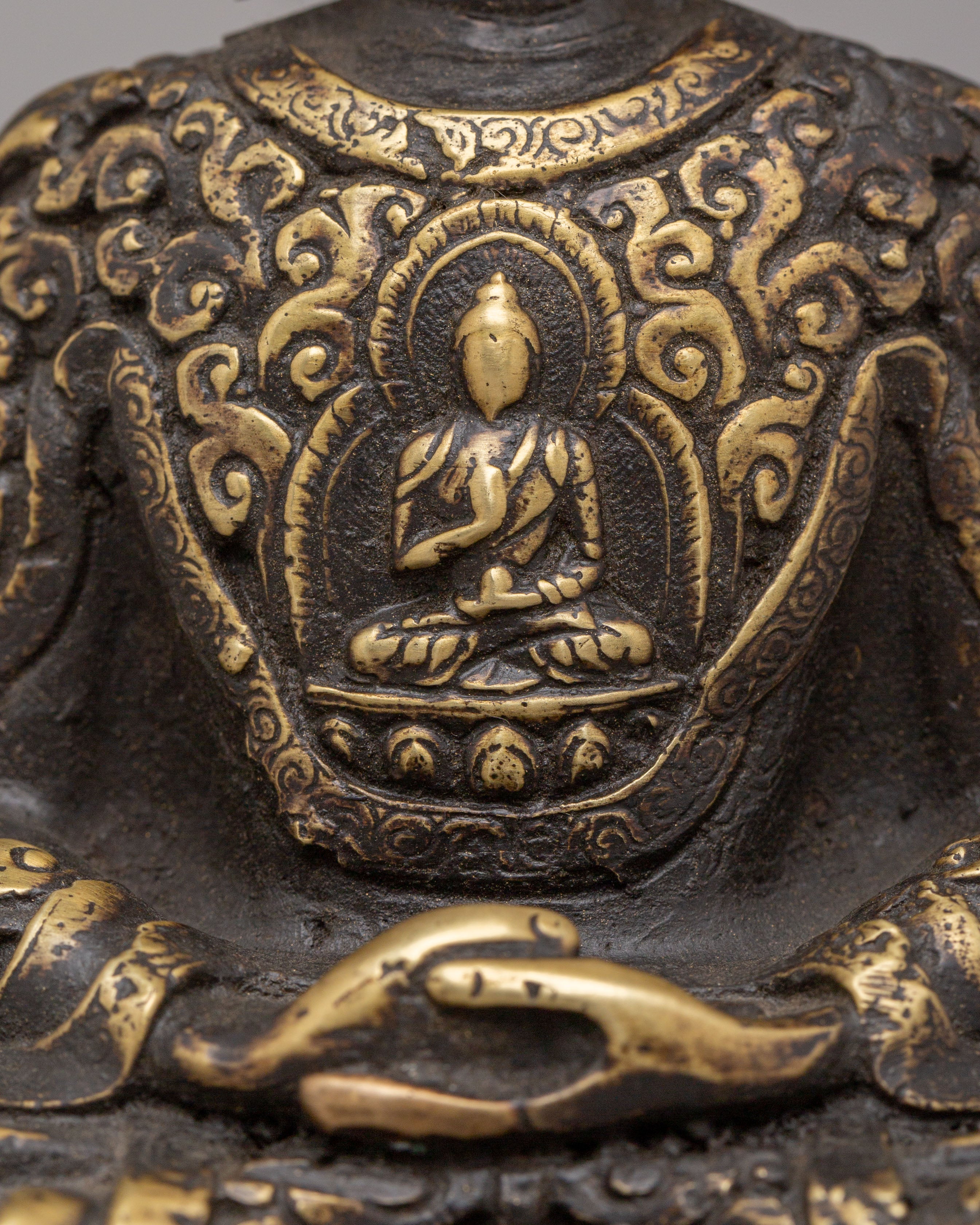 Tibetan Amitabha Buddha Sculpture | Sacred Symbol of Compassion & Enlightenment