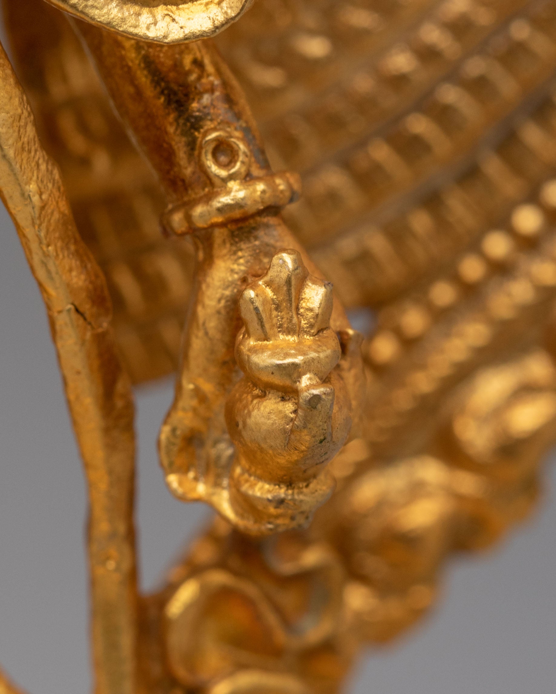 Traditional 1000 Armed Chenrezig Statue | Symbol of Infinite Compassion
