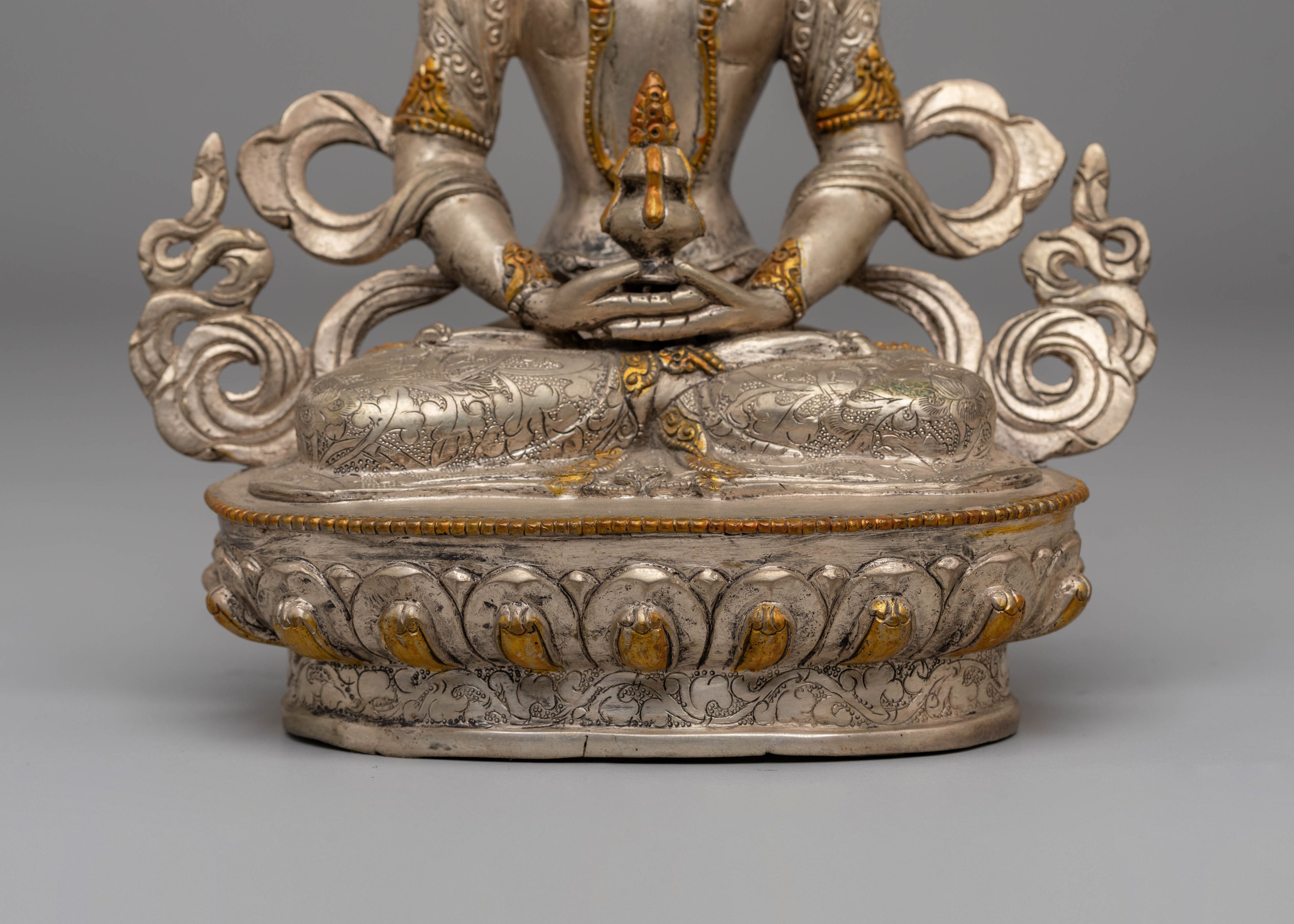 Spiritual Amitayus Buddha Statue | A Symbol of Longevity