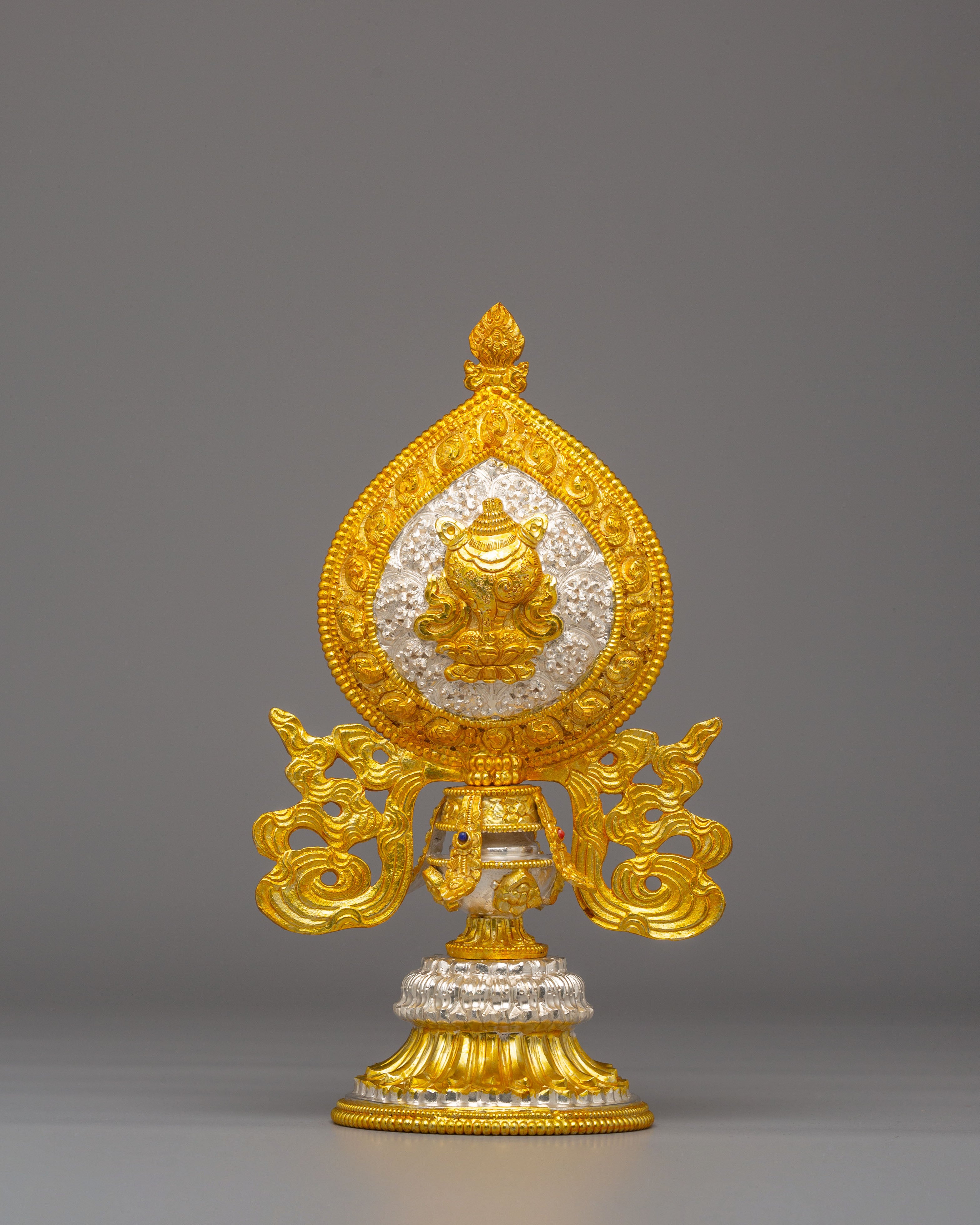 Tibetan Altar Eight Auspicious Symbols | Tibetan Buddhist Ritual Tools