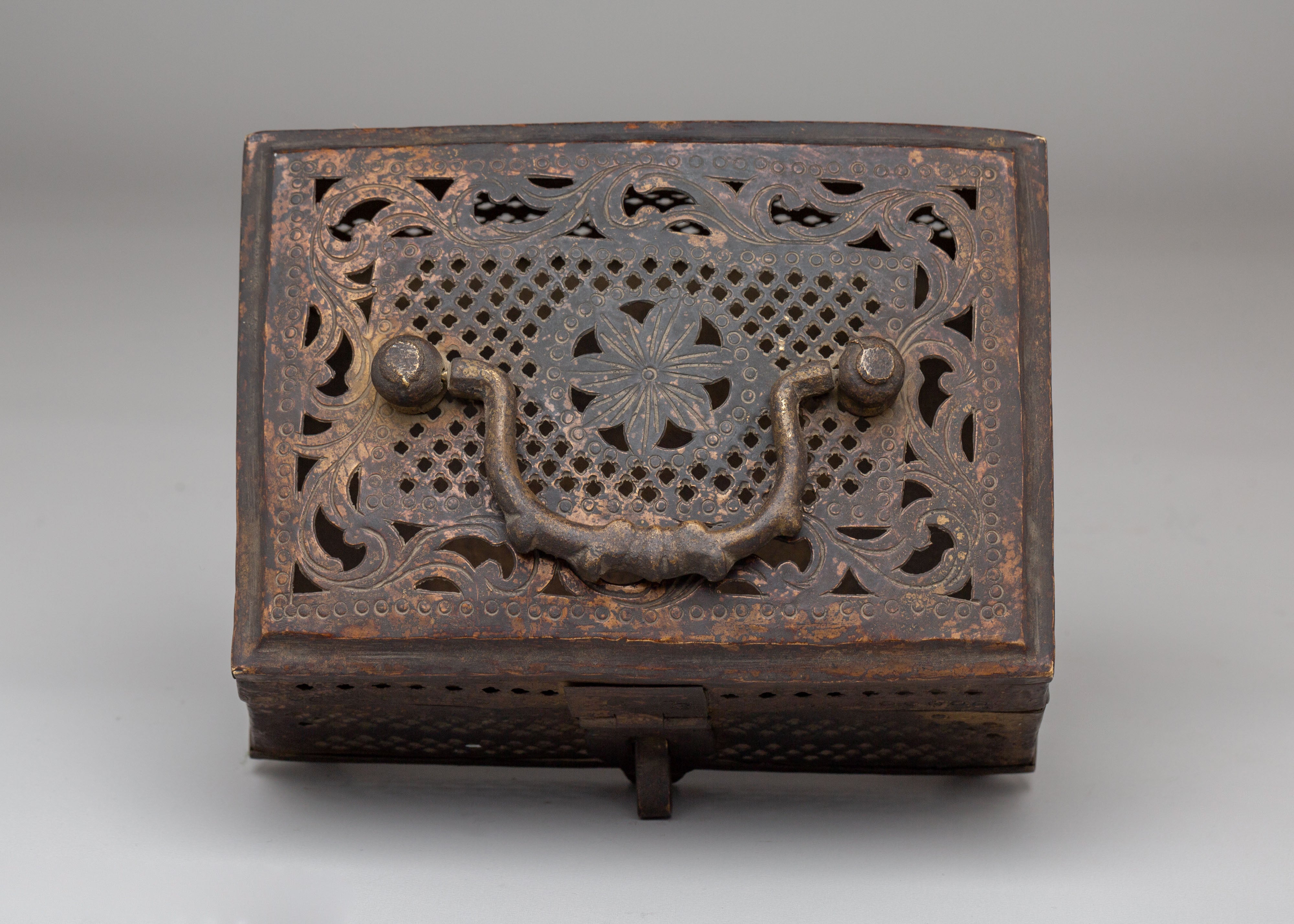 Handmade Antique Finish Box | Decorative Jewelry Holder