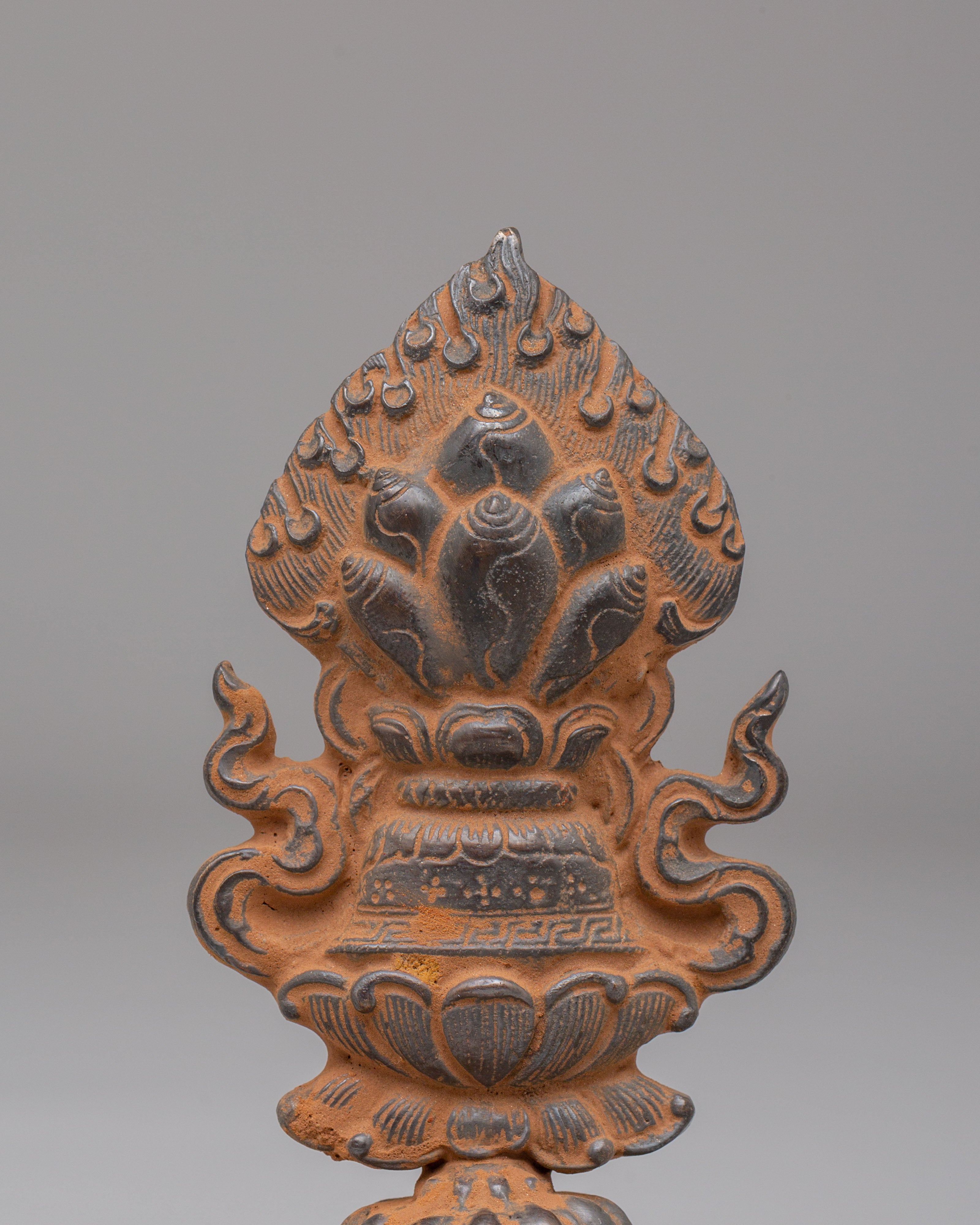 Buddhist Chakravartin Possession Offering | Statue for Ritual and Meditation
