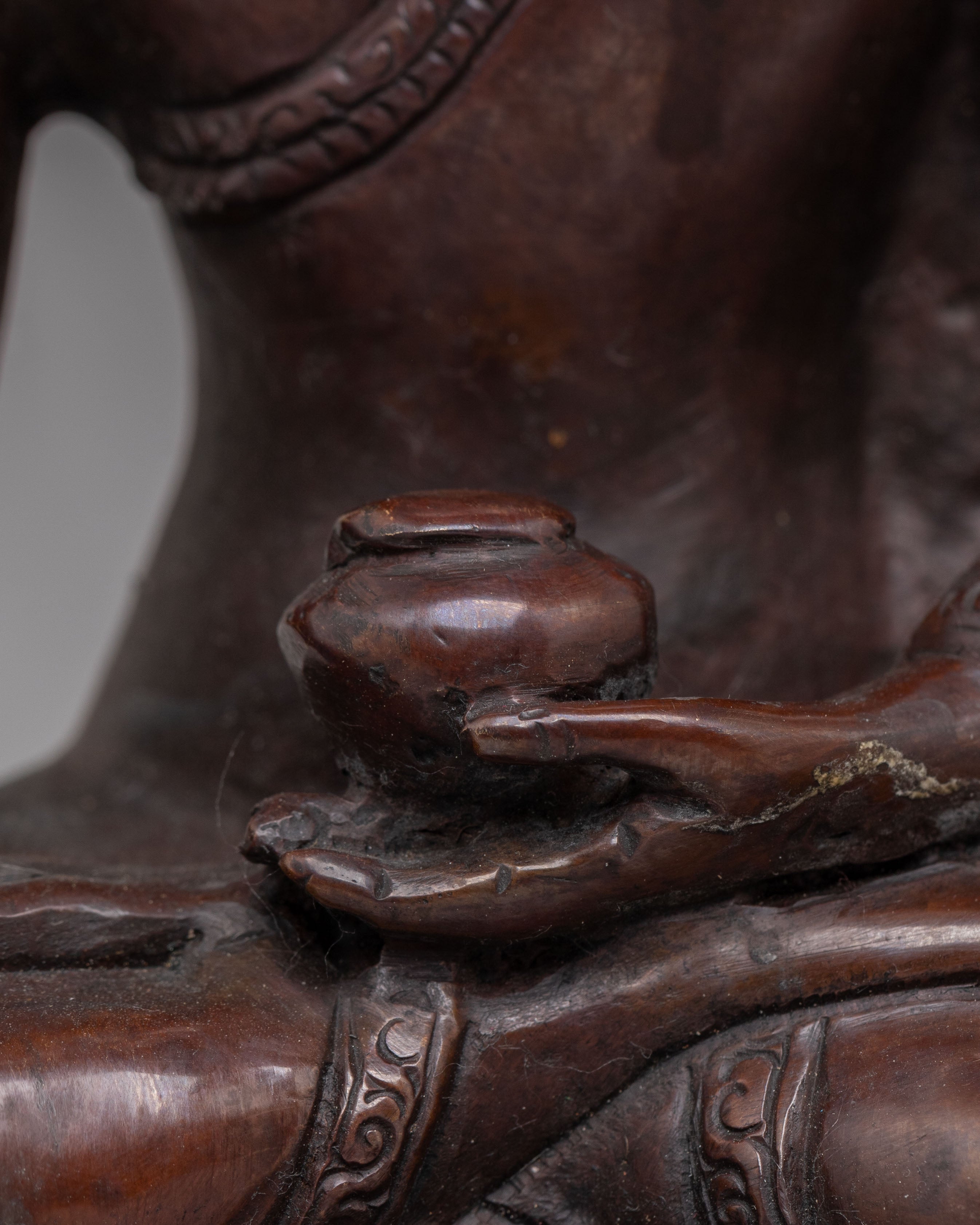 Shakyamuni Buddha Enlightenment Statue | Handcrafted Oxidized Copper Artwork
