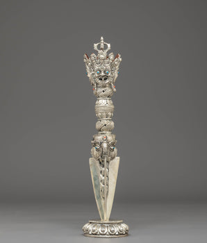 handcrafted-sacred-ritual-dagger-phurba