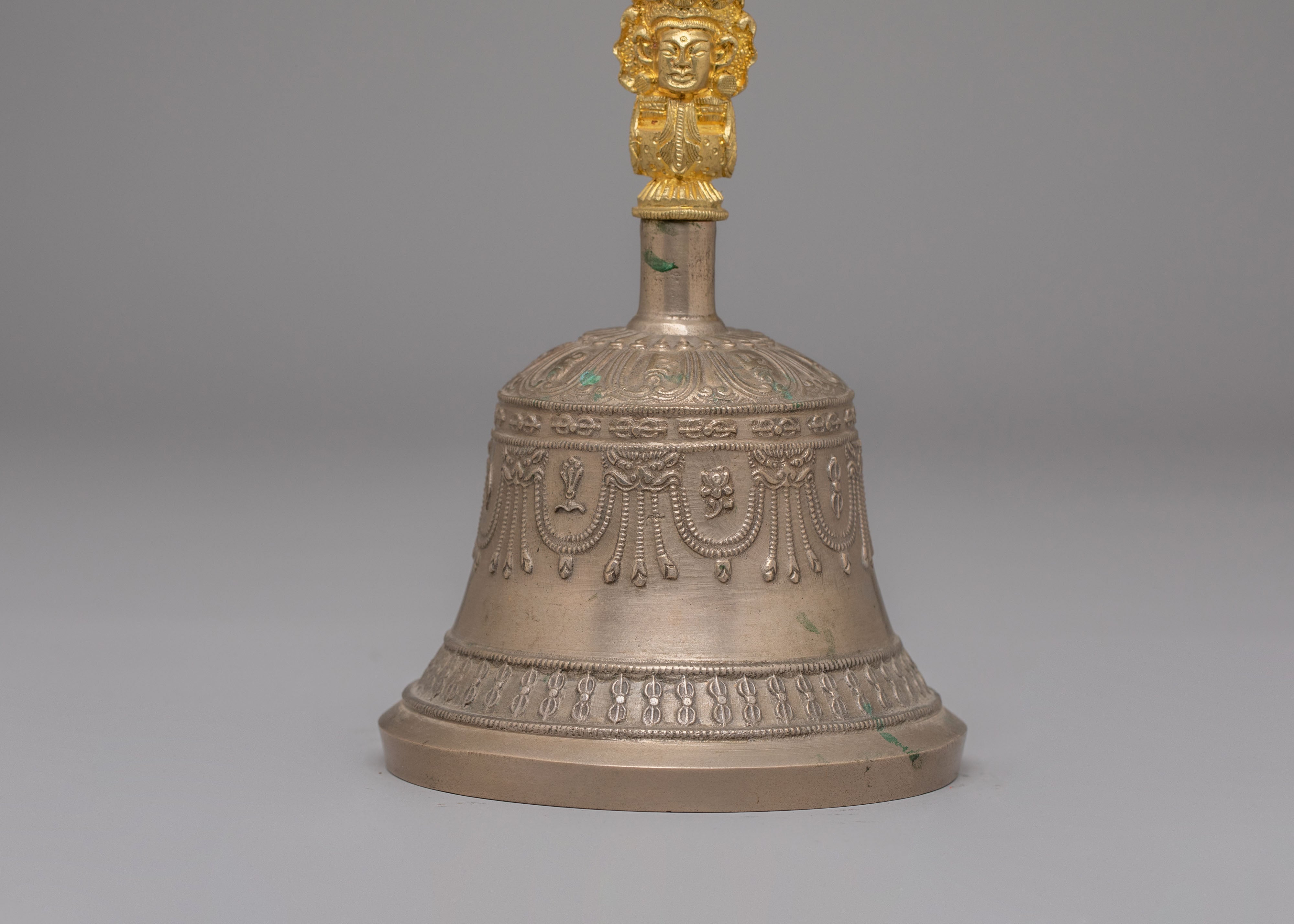 Buddhist Altar Vajra & Bell Set | Handcrafted Ritual Tools for Meditation