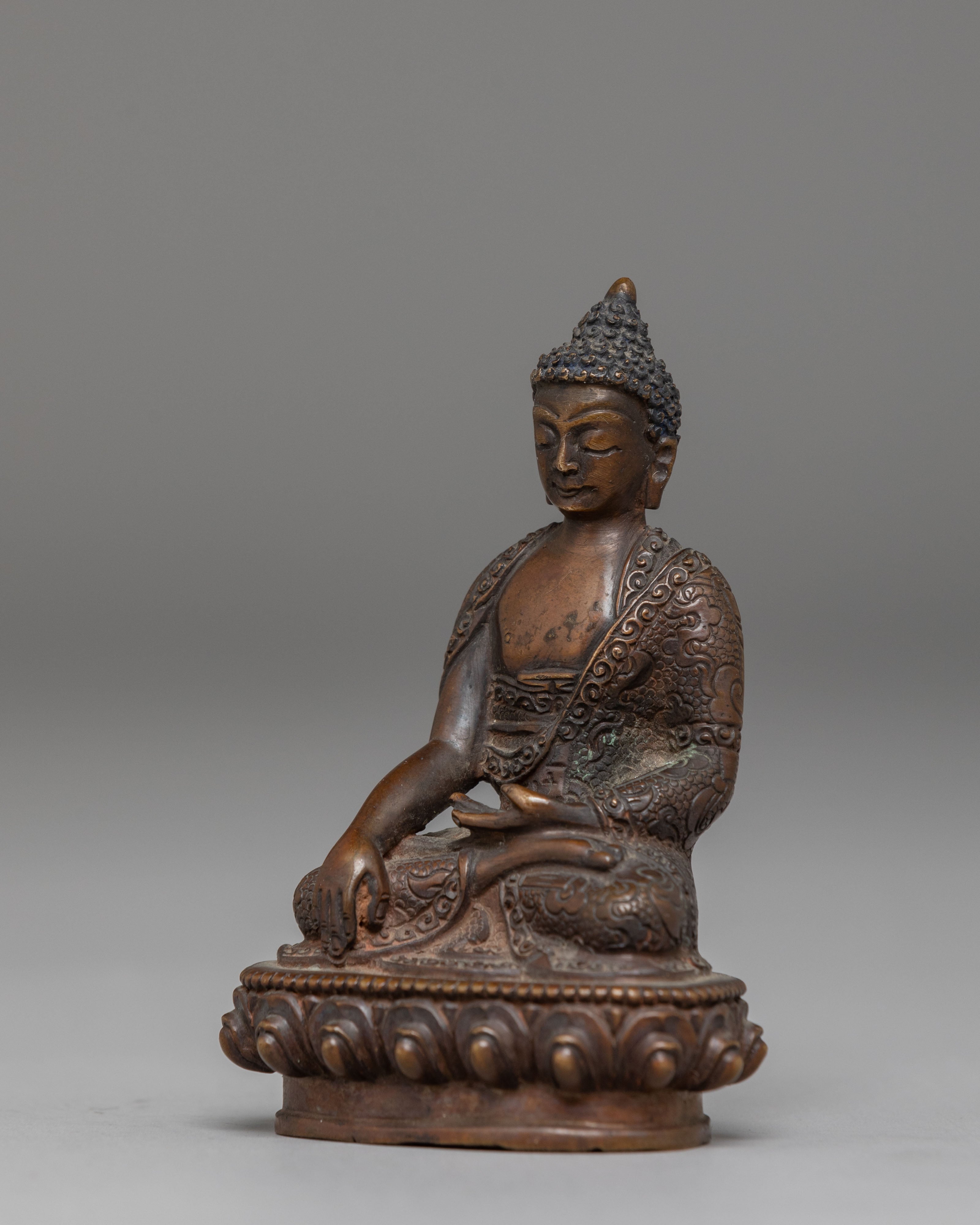 Handcrafted Oxidized Copper Shakyamuni Buddha Sculpture