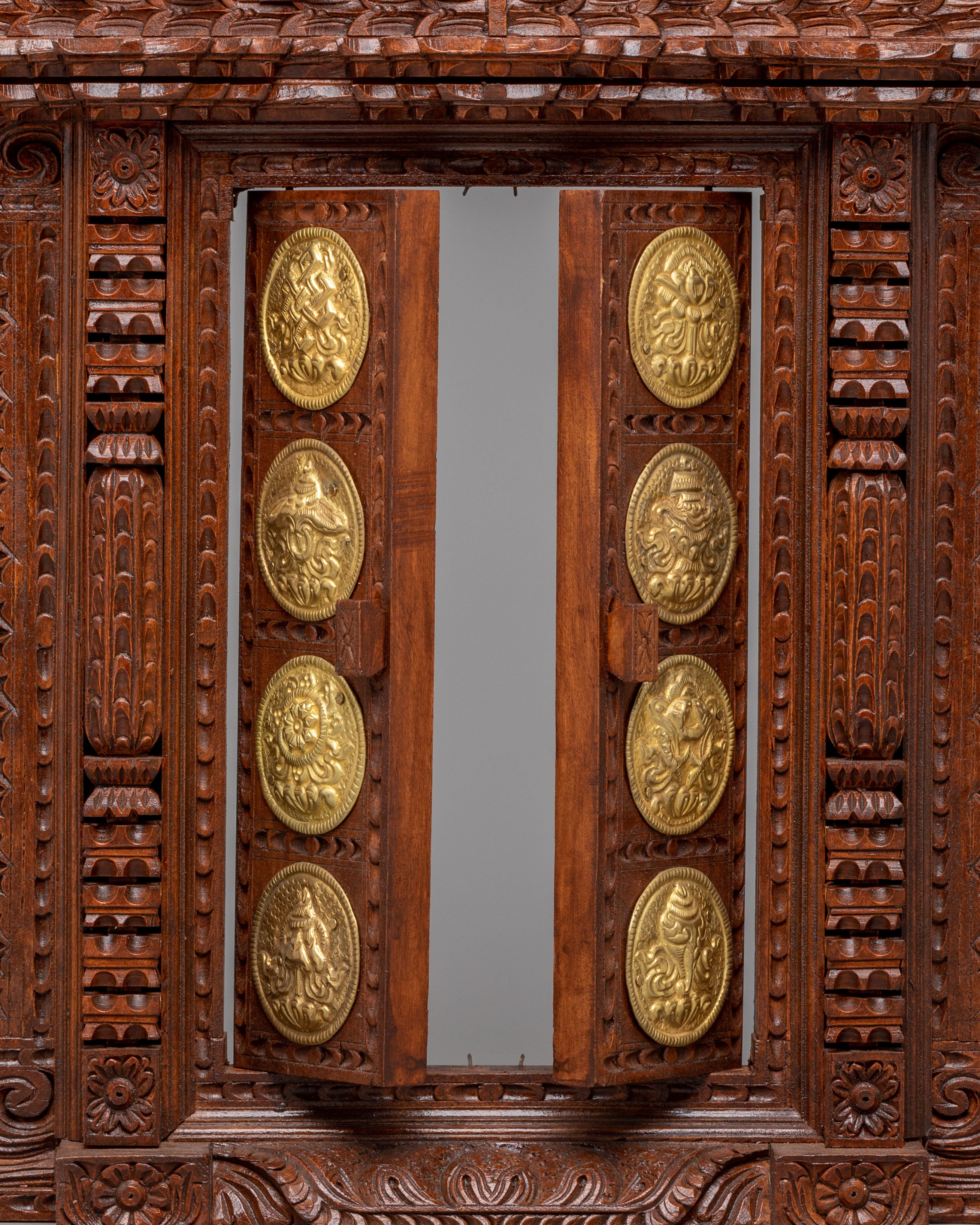 Ankhi Jhyal Wooden Wall Hanging | Handmade Wooden Artwork