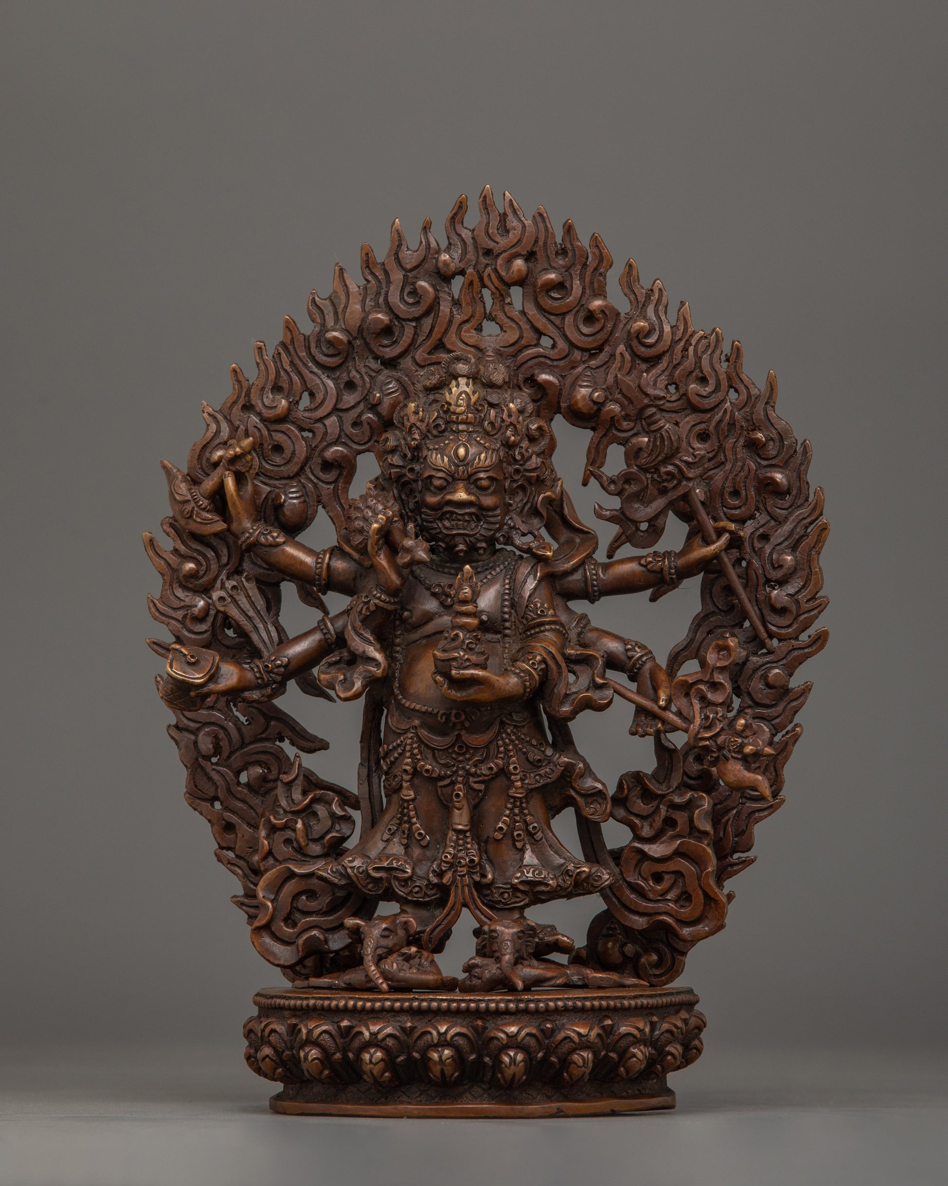 tibetan-white-mahakala-sculpture