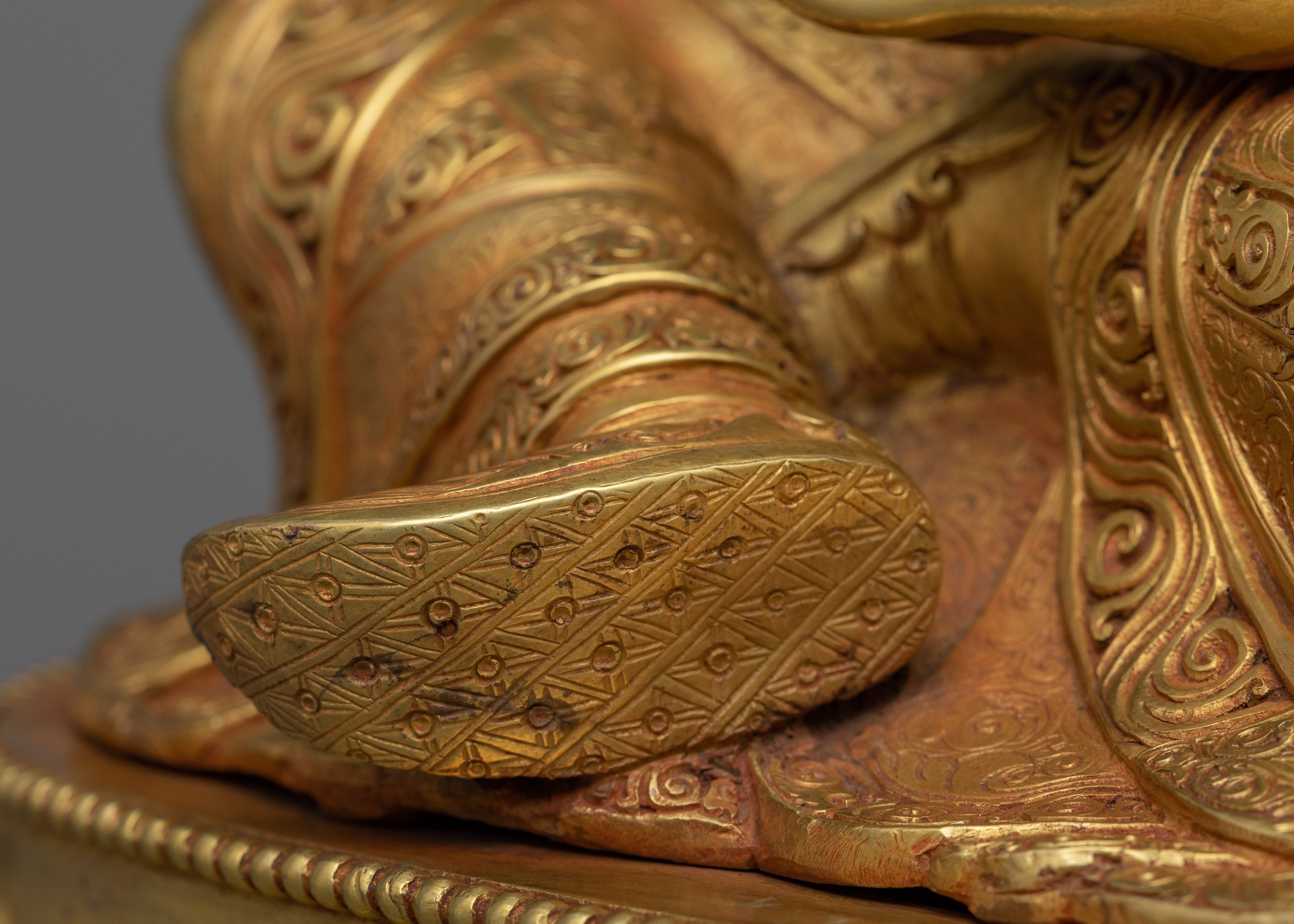 Guru Rinpoche Statue | Ignite Your Path to Enlightenment