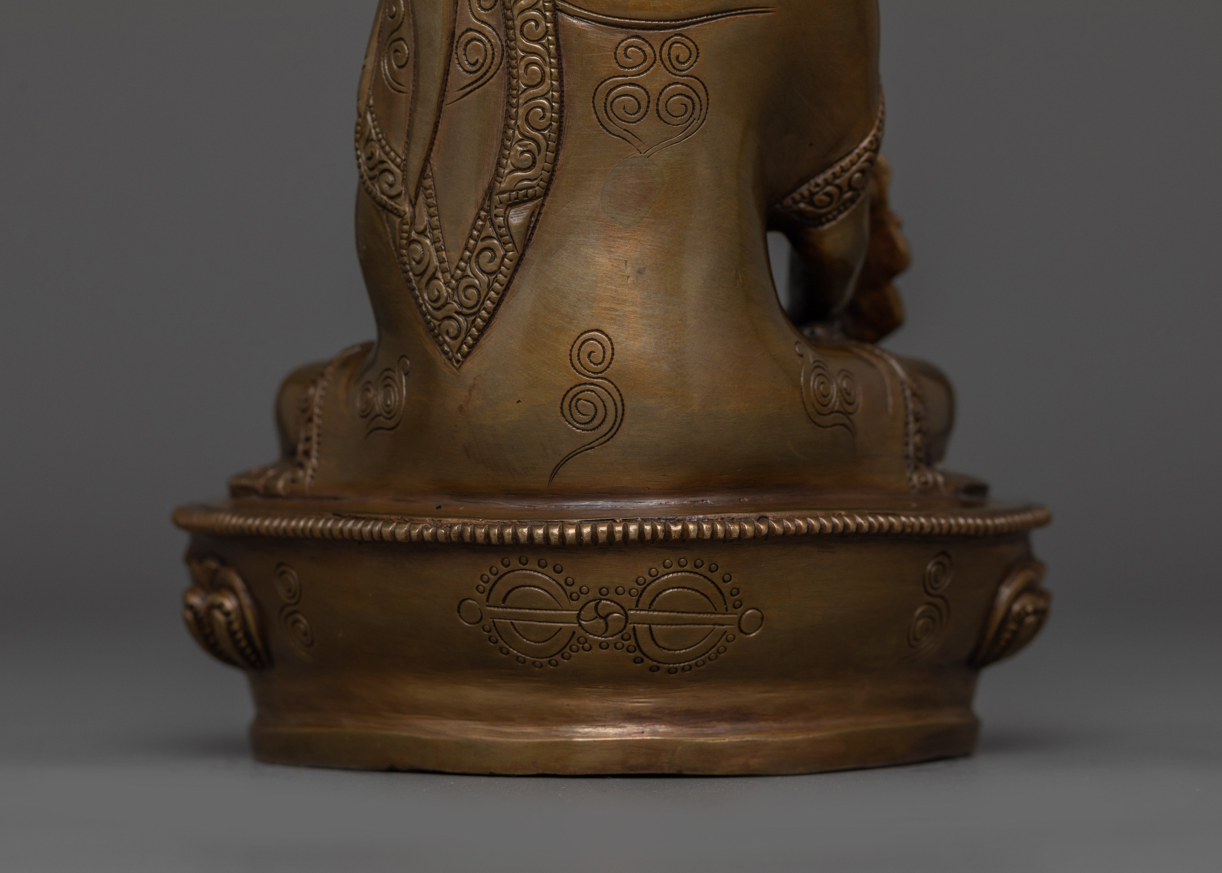 Medicine Buddha "The Supreme Healer"  | Master of Healing