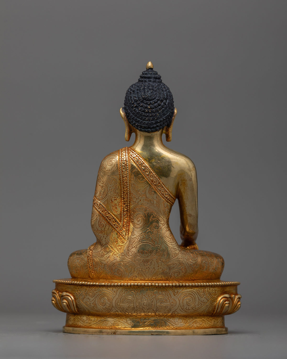 Historical Buddha Shakyamuni Dharma Decor | Embodiment of Inner Peace and Awakening