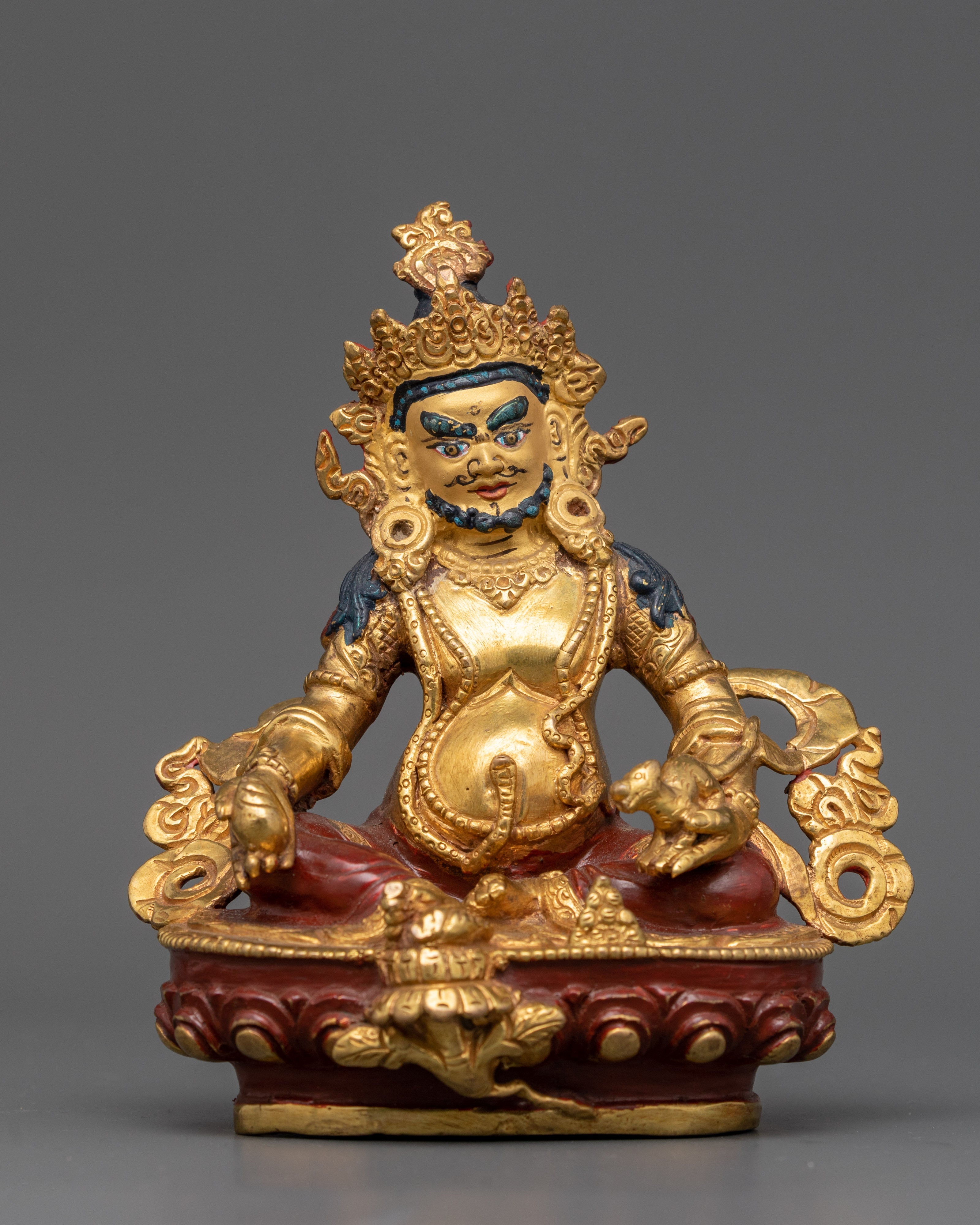 spiritual-dzambhala-statue
