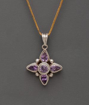 handmade-tibetan-locket
