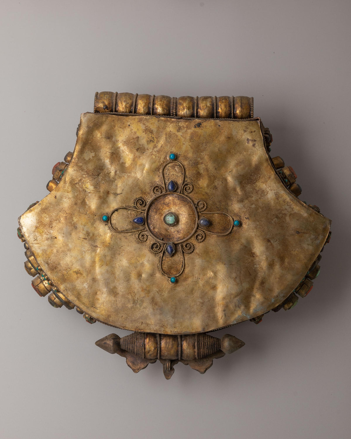 Tibetan Chenrezig Ghau Box Locket | Copper Artwork for Spiritual Devotion