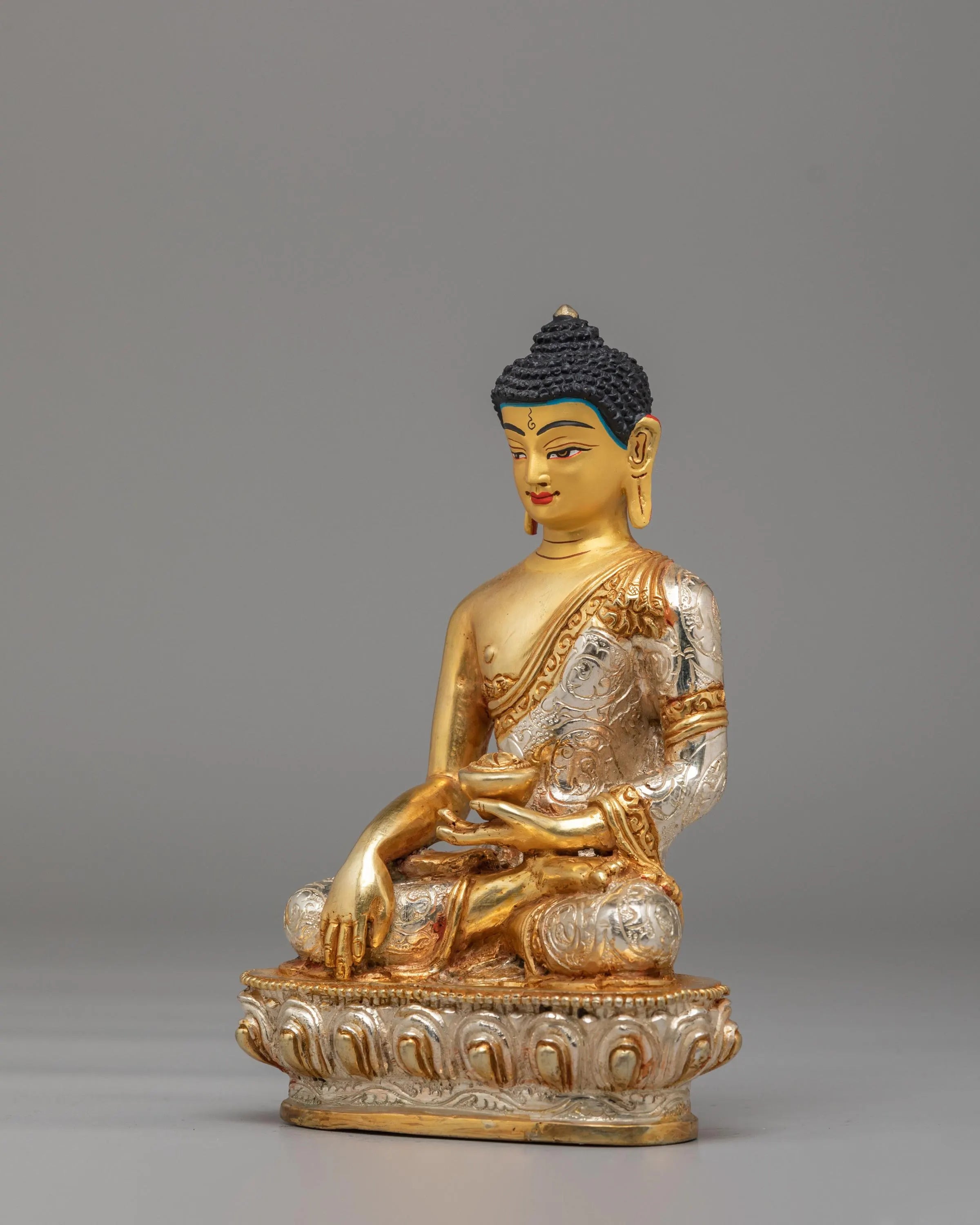 Sacred Shakyamuni Buddha Shrine Statue | A Sacred Symbol of Peace and Enlightenment