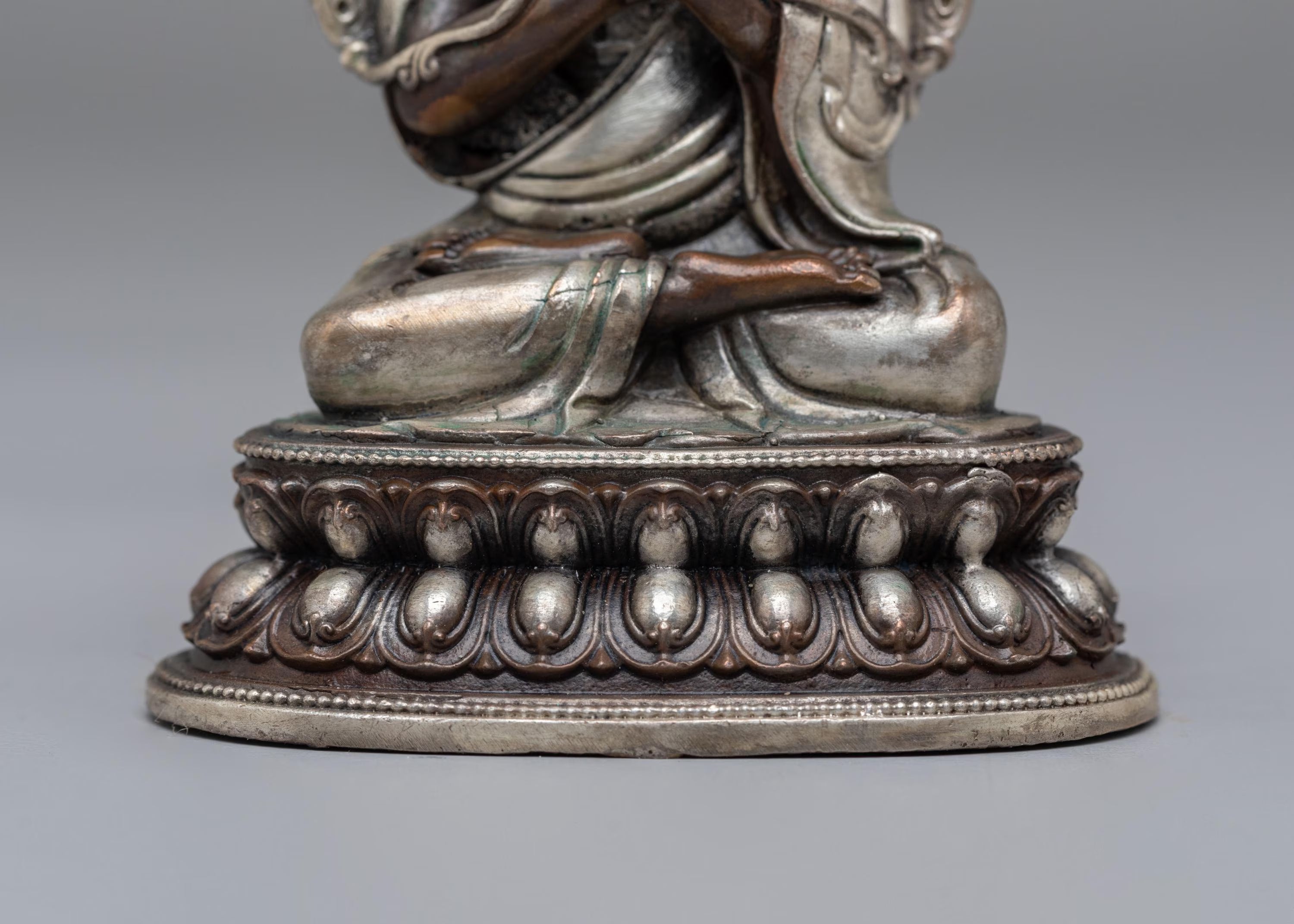 Traditional Buddhist Tsongkhapa Statue | Oxidized Copper & Silver