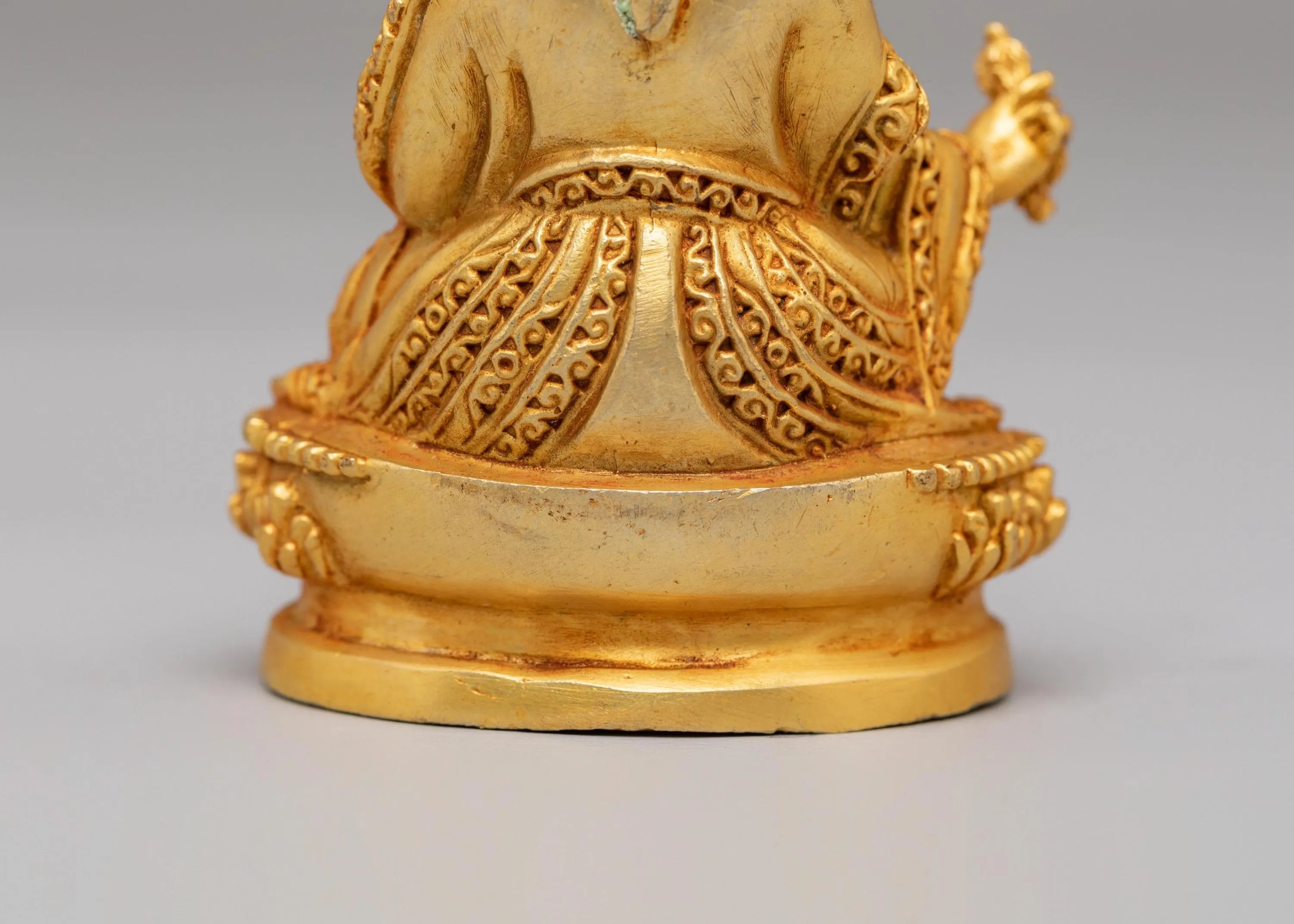 Buddhist Master Guru Rinpoche Statue | Tibetan Spiritual Art