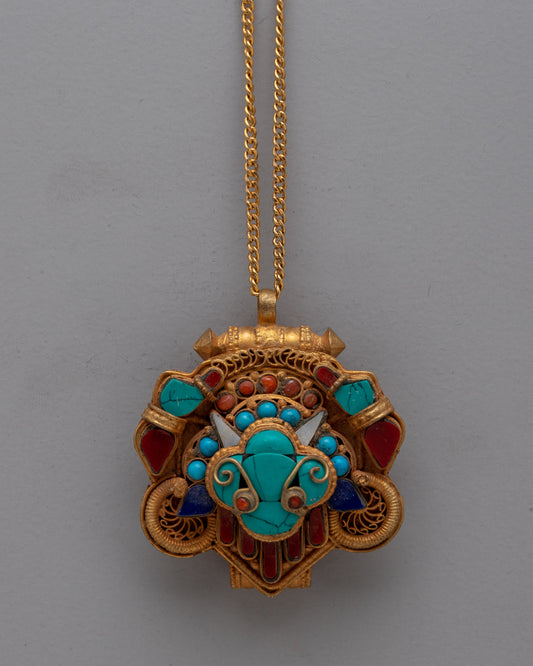 Ghau Box Locket Pendant