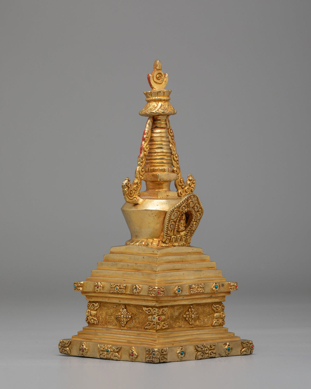 Traditional Tibetan Enlightenment Chorten | Symbolic Spiritual Monument