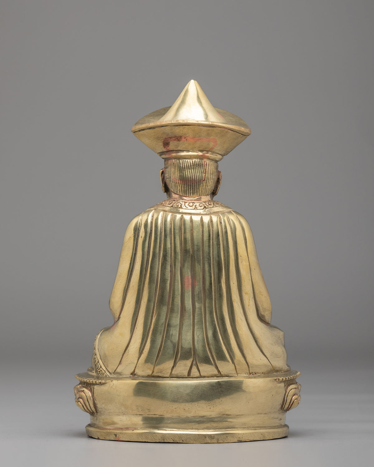 Buddhist Guru Shapdum Statue | Traditional Himalayan Artwork