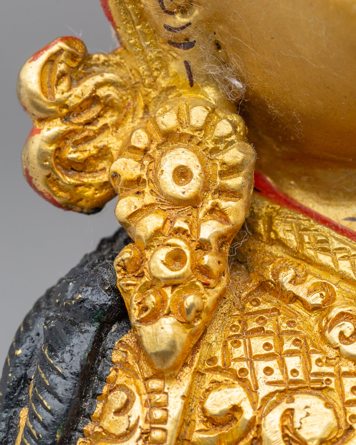 Spiritual Master Padmasambhava Statue | Traditional Himalayan Artwork