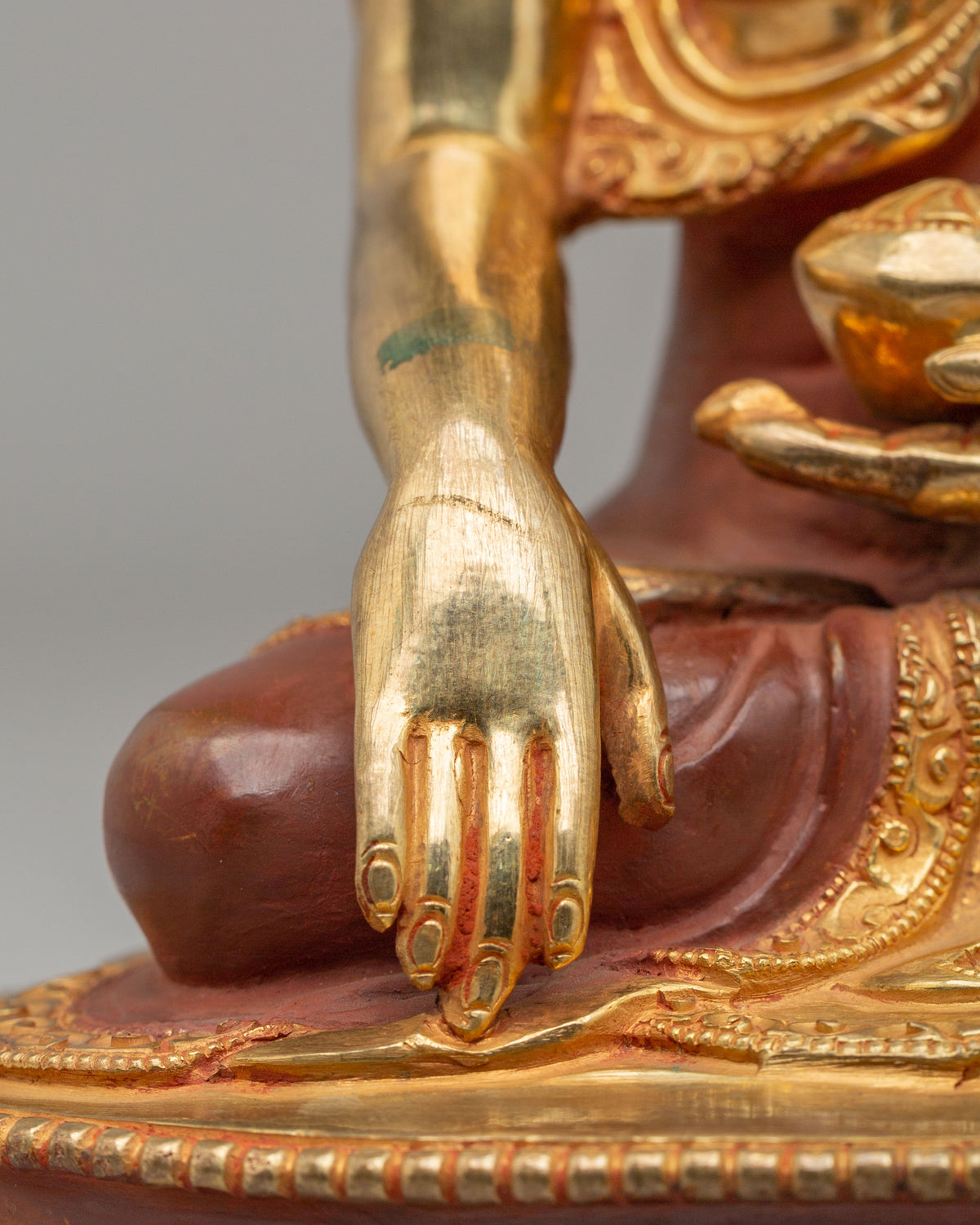 Shakyamuni Buddha Altar Sculpture | Perfect for Spiritual Home Decor