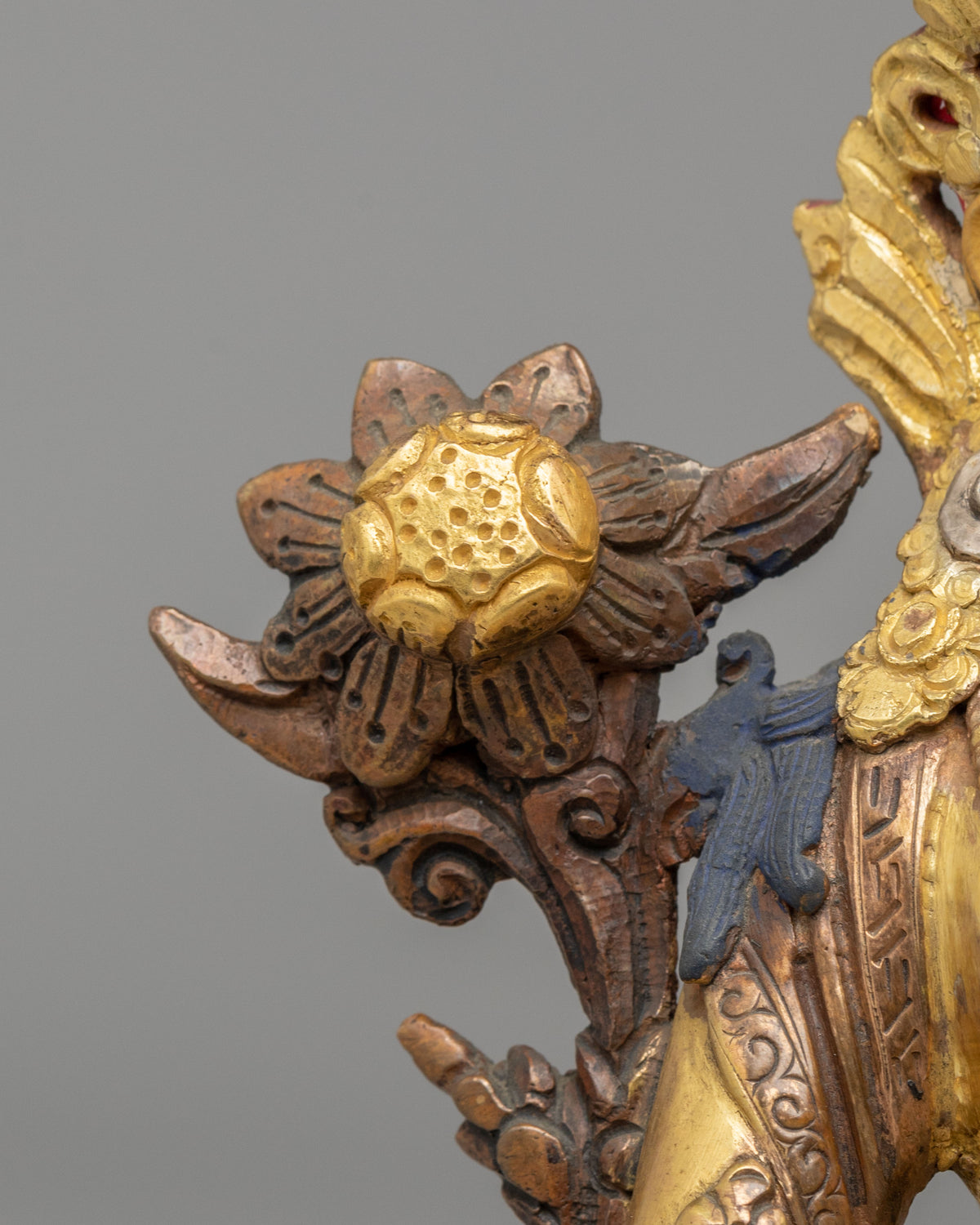 Seven-Eyed Altar White Tara Statue | A Symbol of Compassion and Healing