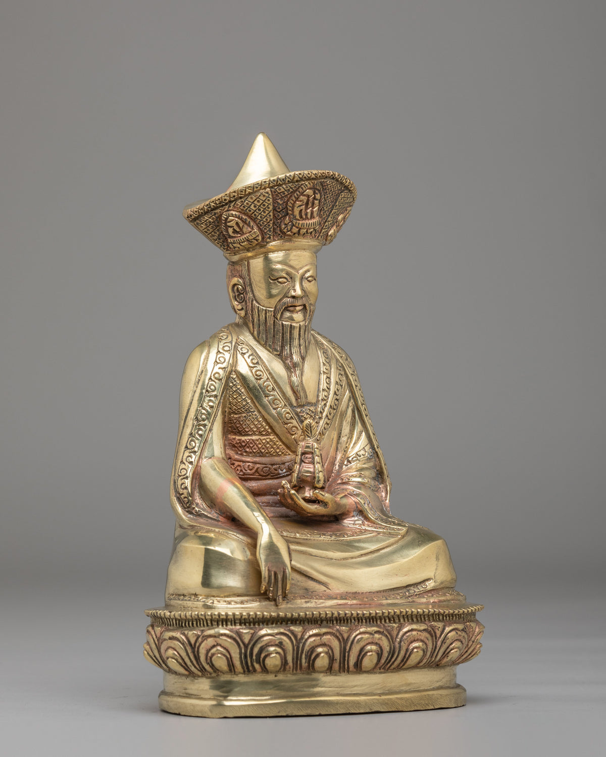 Buddhist Guru Shapdum Statue | Traditional Himalayan Artwork