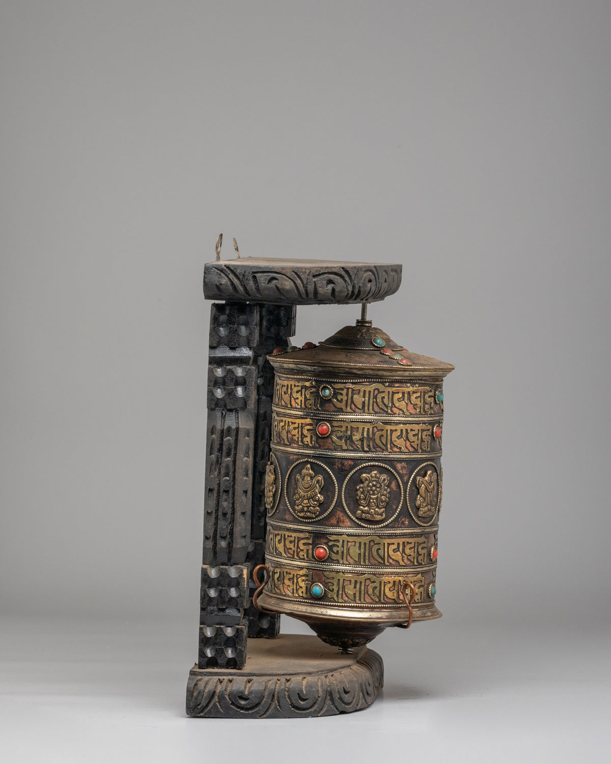Tibetan Prayer Wheel for Buddhist Practice | Shrine Buddhist Artwork