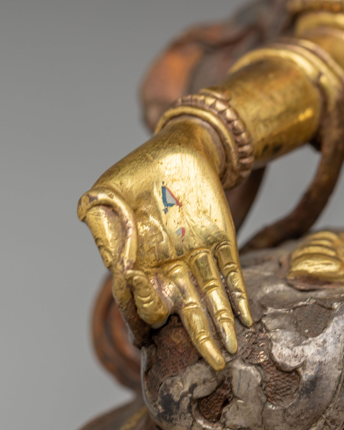 Seven-Eyed Altar White Tara Statue | A Symbol of Compassion and Healing