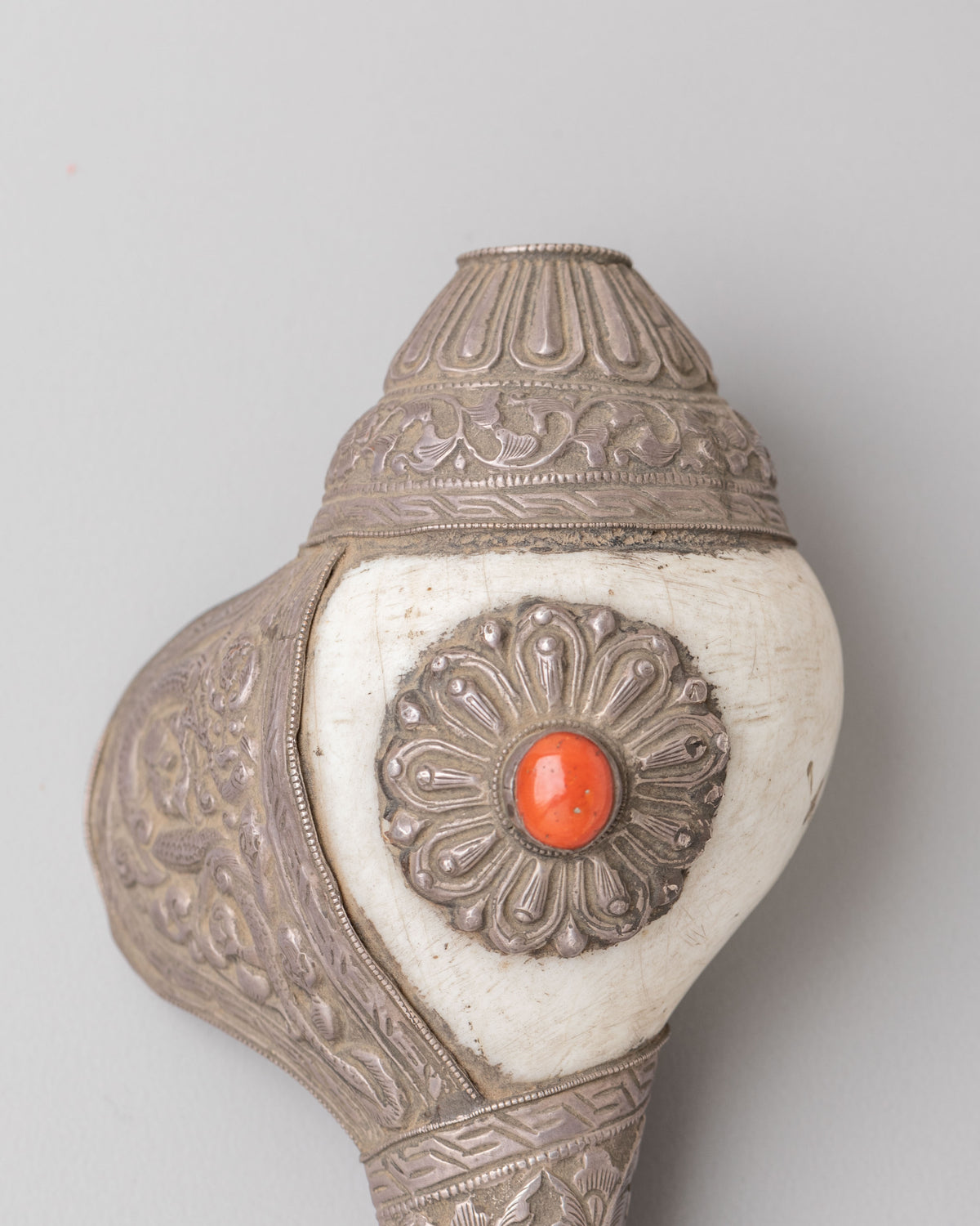 Sacred Conch Shell for Buddhist Altar | Spiritual Decor for Meditation