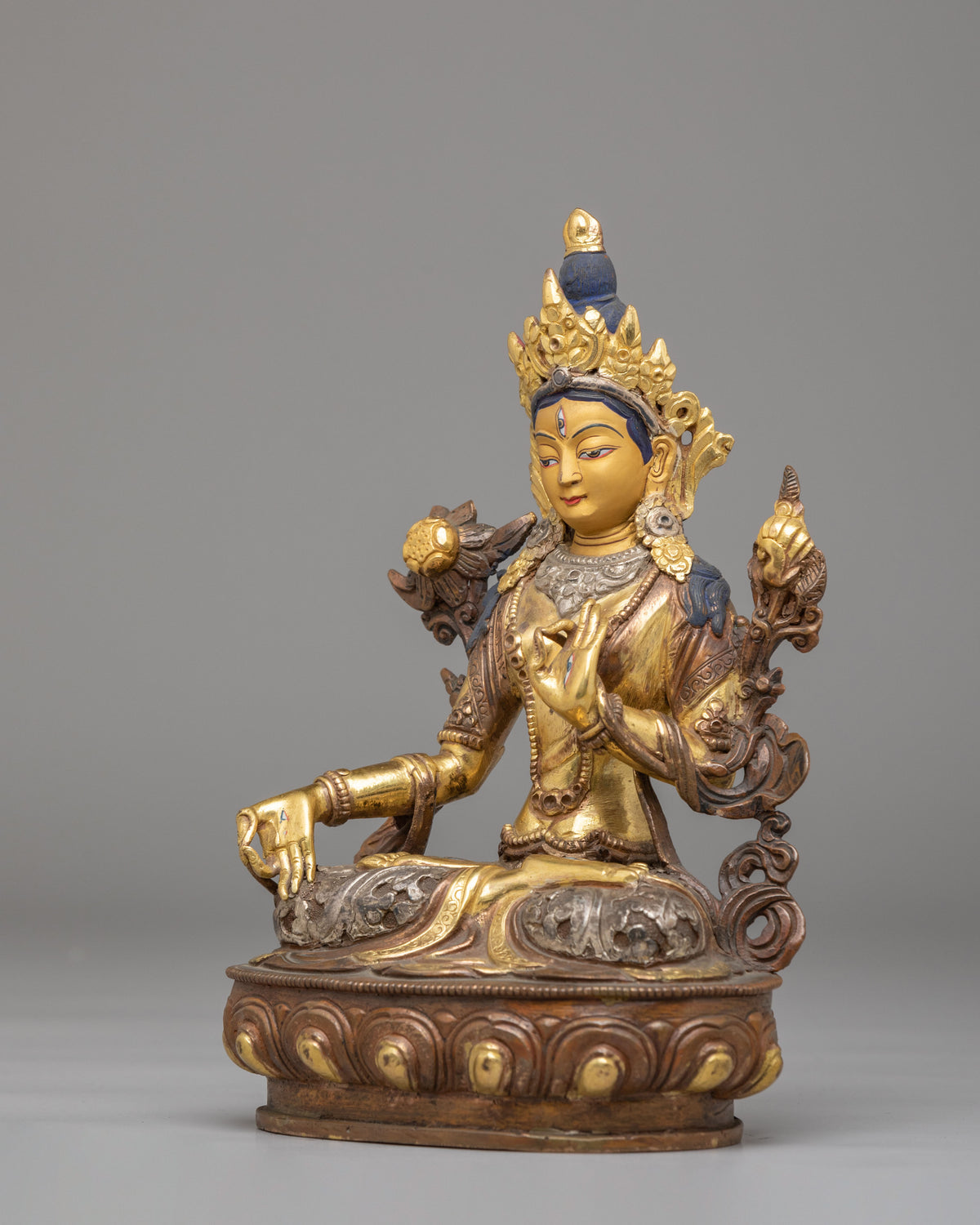Seven-Eyed Altar White Tara Statue | A Symbol of Compassion and Healing
