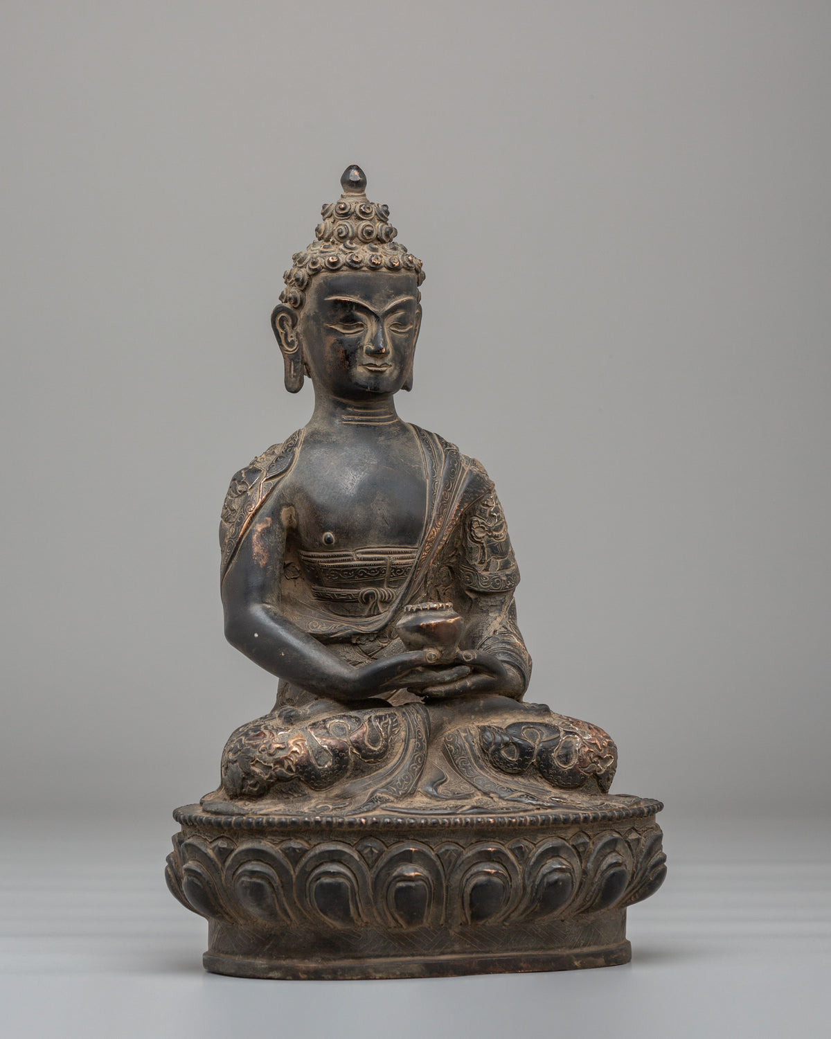 Traditional Sacred Amitabha Buddha Statue | Symbol of Infinite Light