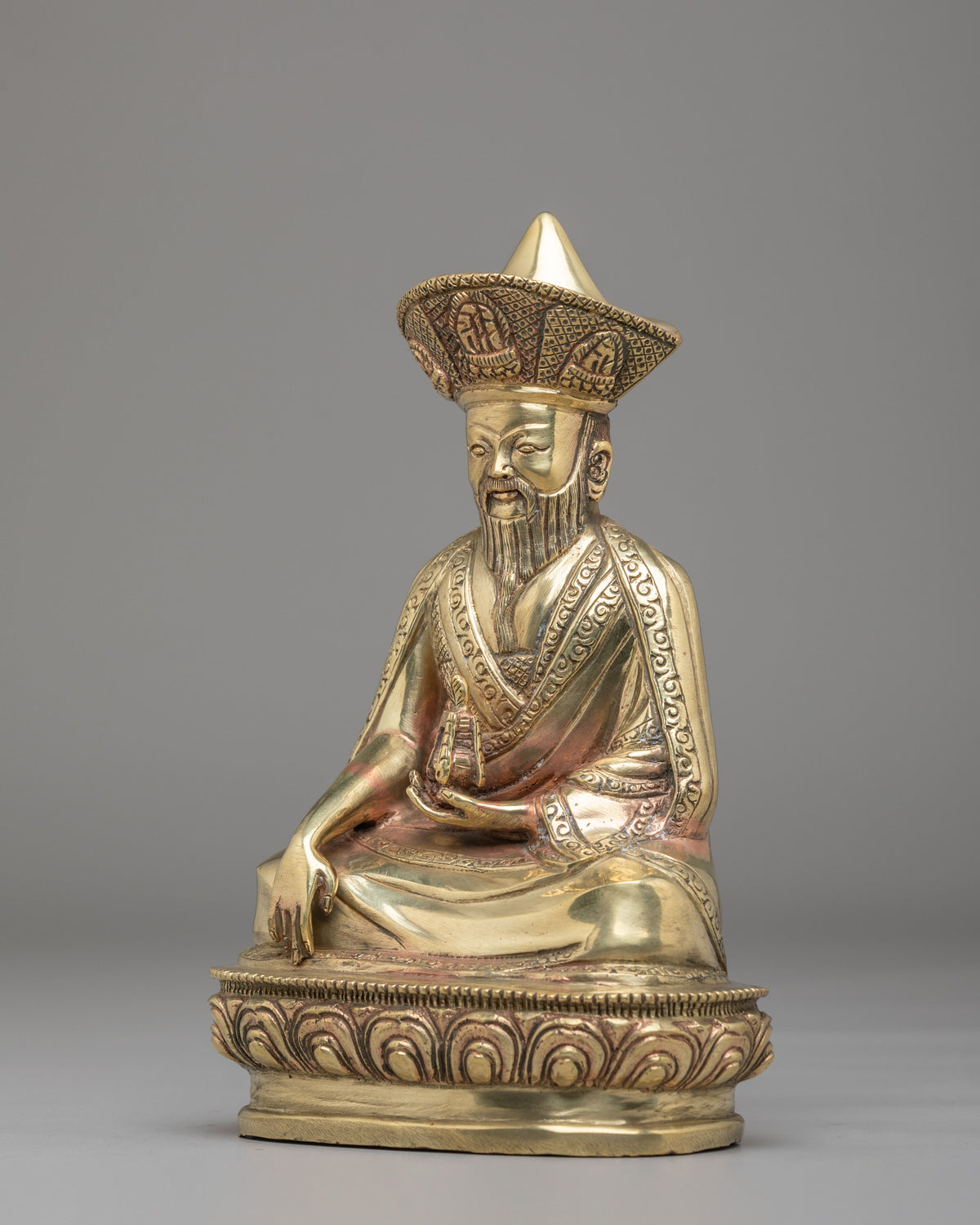 Buddhist Guru Shapdum Statue | Traditional Himalayan Artwork