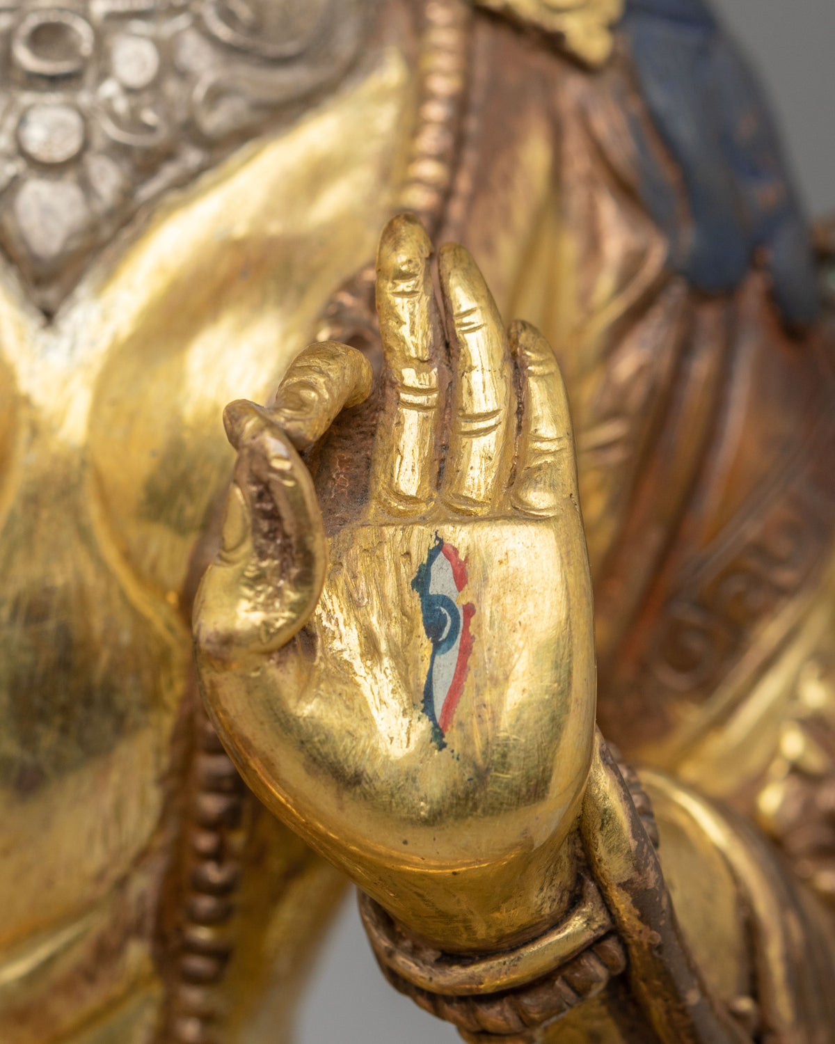 Seven-Eyed Altar White Tara Statue | A Symbol of Compassion and Healing