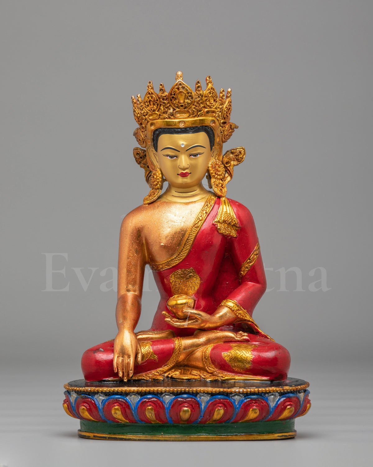 Crowned Shakyamuni Buddha Statue