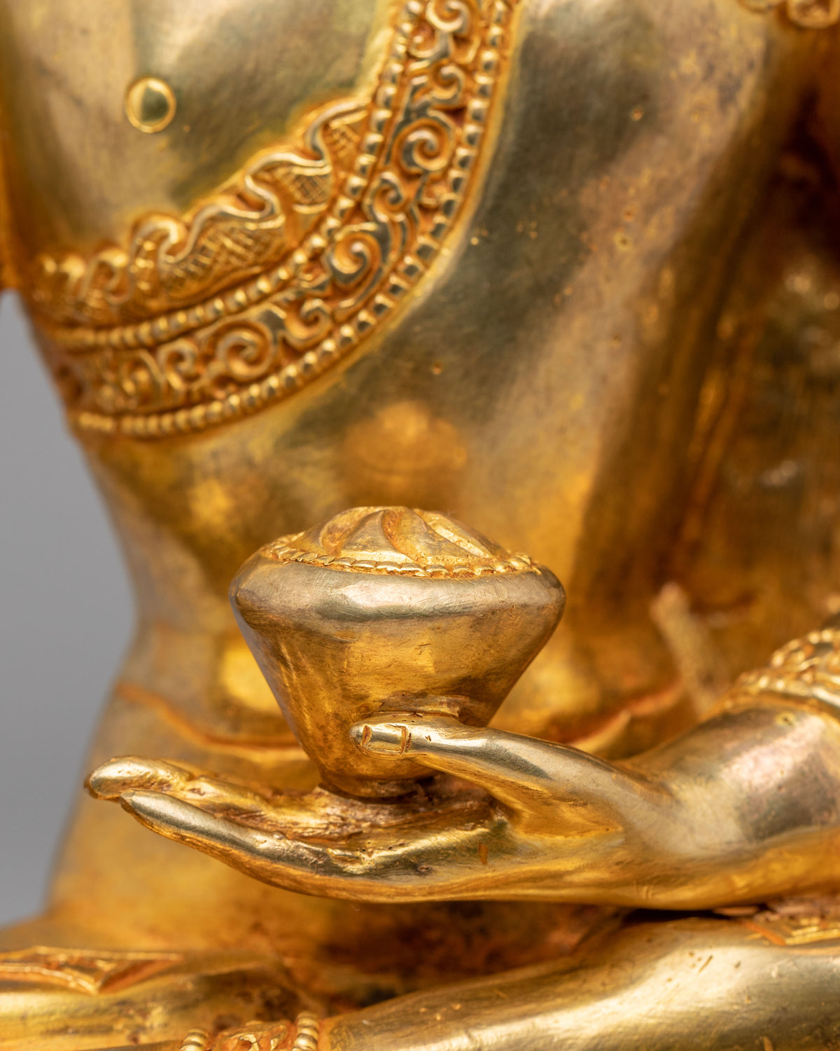 Namo Altar Shakyamuni Buddha Sculpture | Symbol of Enlightenment