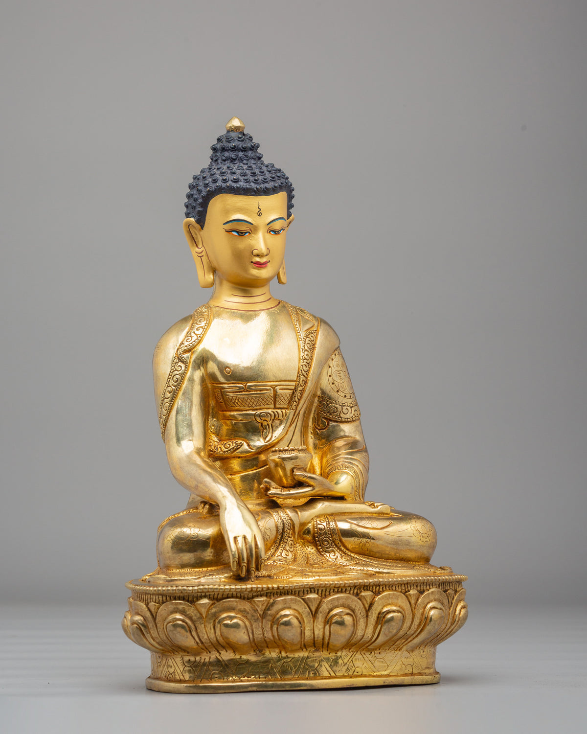 Historical Gautama Buddha Statue | Himalayan Artwork for Spiritual Practice