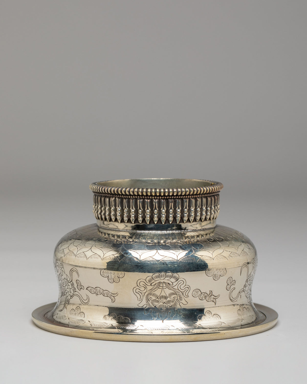 Buddhist Meditation Bowl Set | White Metal Offering Bowls