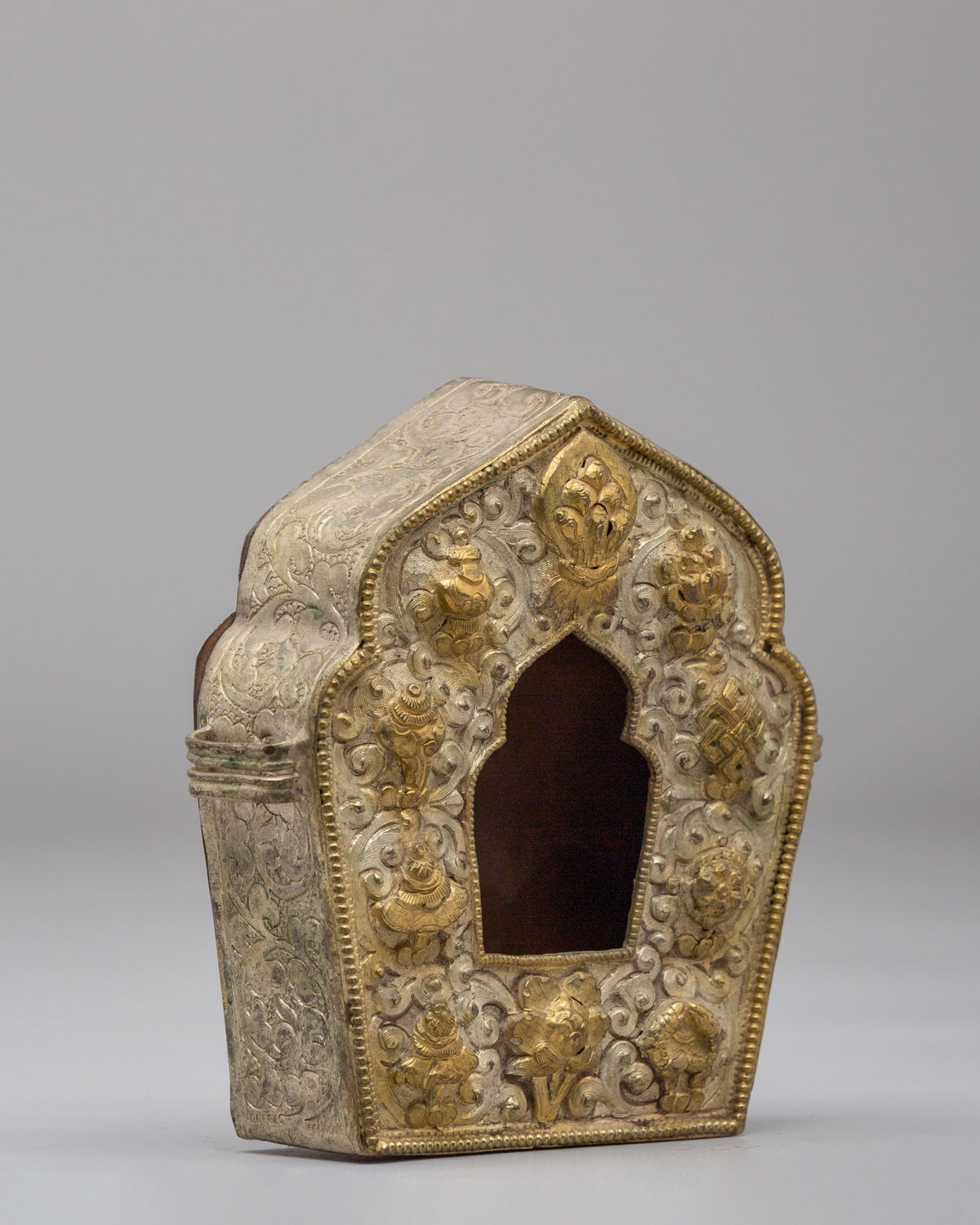 Buddhist Ghau Shrine Box | Traditional Tibetan Ritual Container
