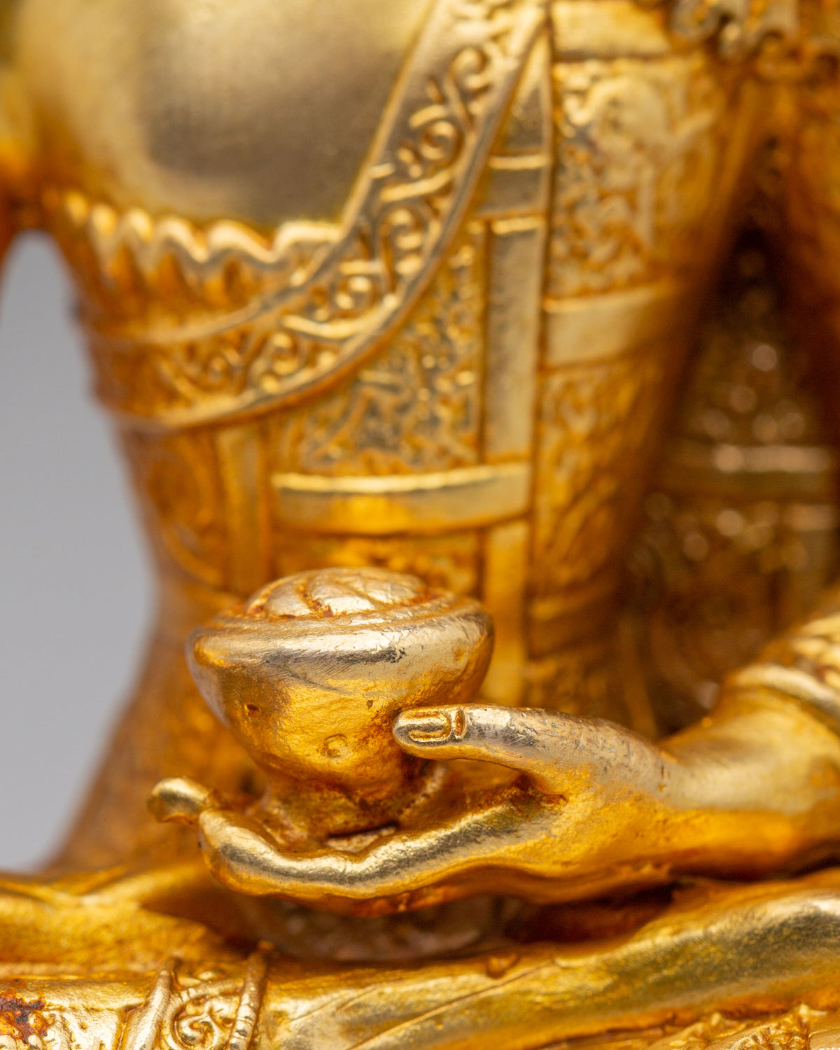Enlightened Gautama Buddha Statue | Shakyamuni Buddha for Altar Decor