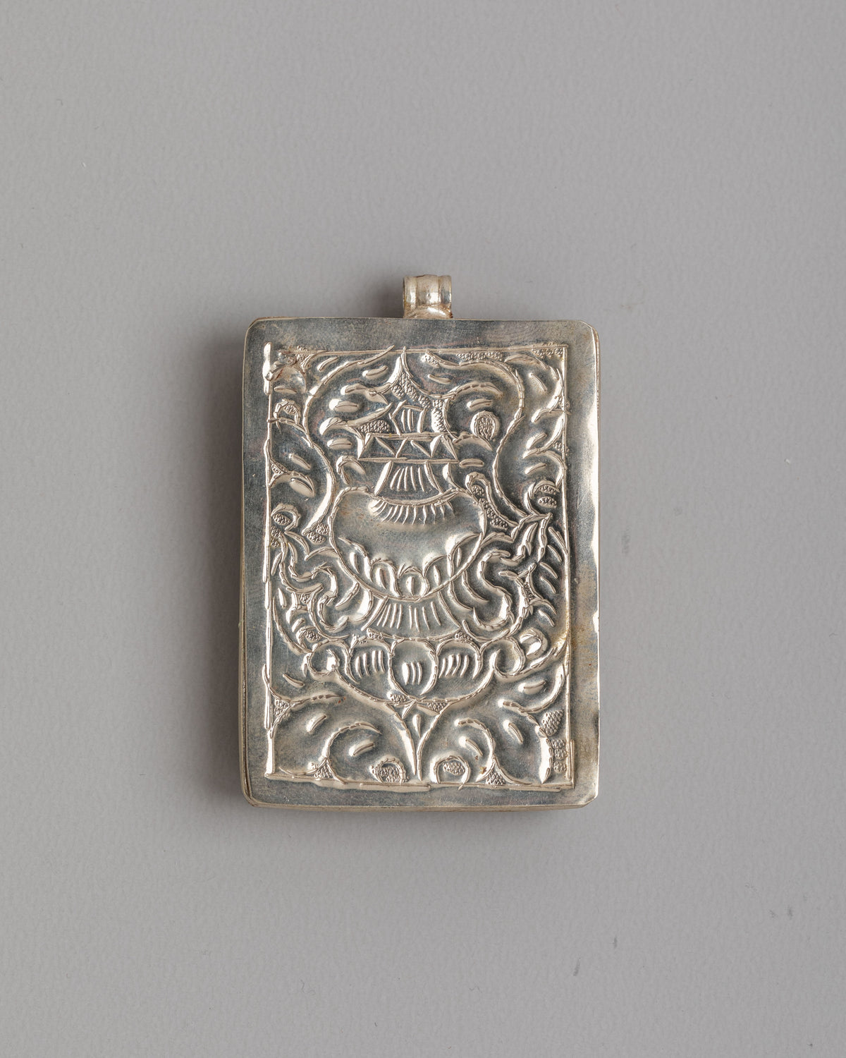 Handcrafted Chenrezig Locket | Traditional Buddhist Pendant